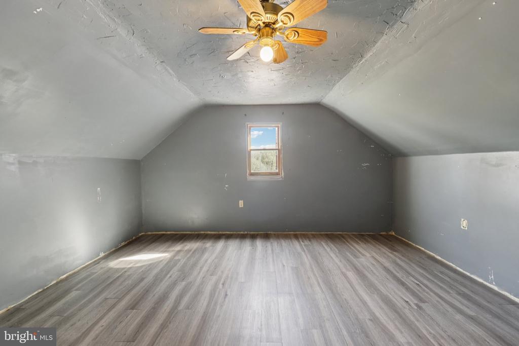 10712 WEAVERSVILLE RD, BEALETON, Virginia, 4 Bedrooms Bedrooms, ,2 BathroomsBathrooms,Residential,10712 WEAVERSVILLE RD,VAFQ2021494 MLS # VAFQ2021494