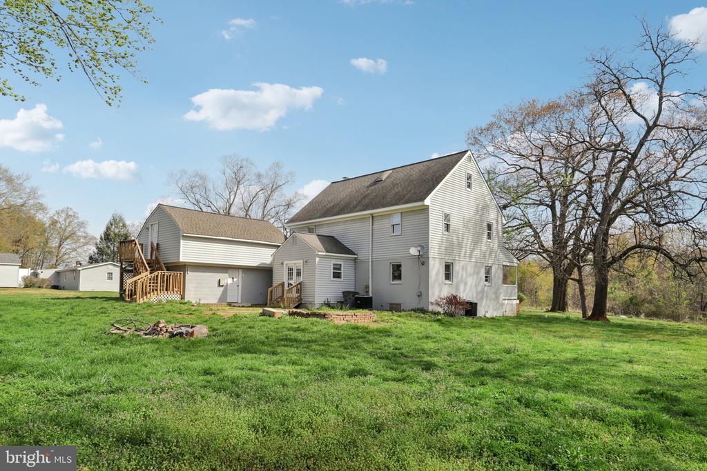 10712 WEAVERSVILLE RD, BEALETON, Virginia, 4 Bedrooms Bedrooms, ,2 BathroomsBathrooms,Residential,10712 WEAVERSVILLE RD,VAFQ2021494 MLS # VAFQ2021494