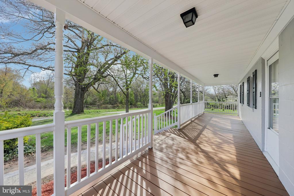 10712 WEAVERSVILLE RD, BEALETON, Virginia, 4 Bedrooms Bedrooms, ,2 BathroomsBathrooms,Residential,10712 WEAVERSVILLE RD,VAFQ2021494 MLS # VAFQ2021494