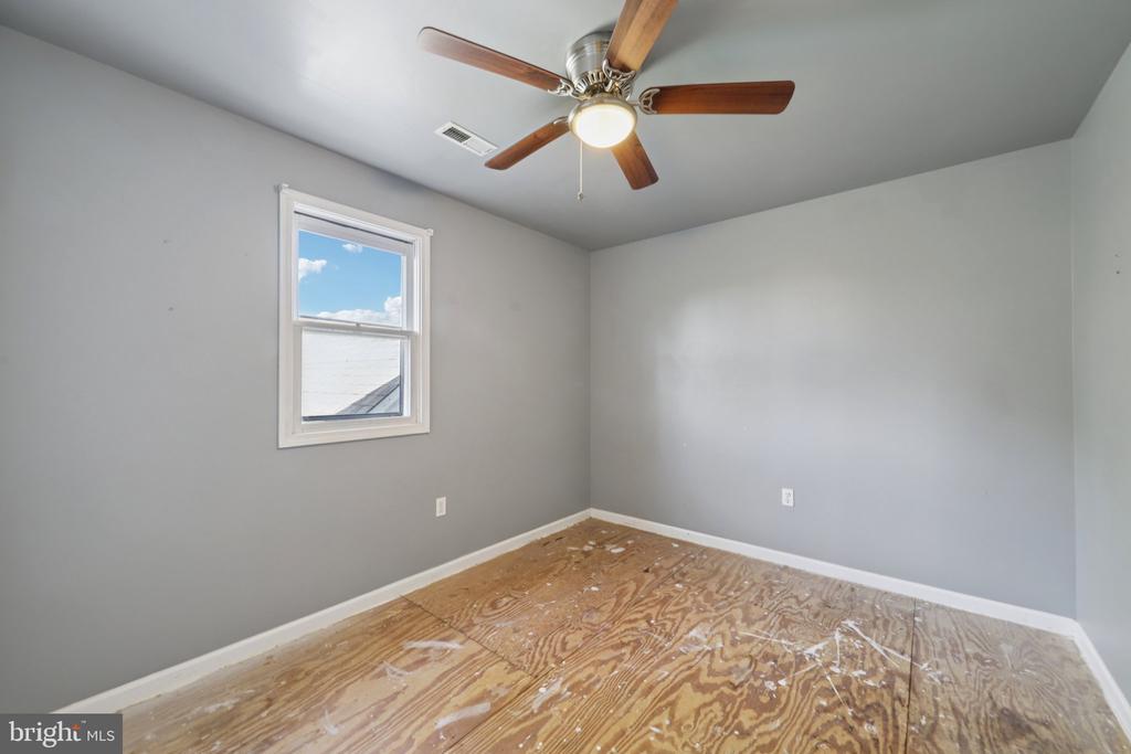 10712 WEAVERSVILLE RD, BEALETON, Virginia, 4 Bedrooms Bedrooms, ,2 BathroomsBathrooms,Residential,10712 WEAVERSVILLE RD,VAFQ2021494 MLS # VAFQ2021494