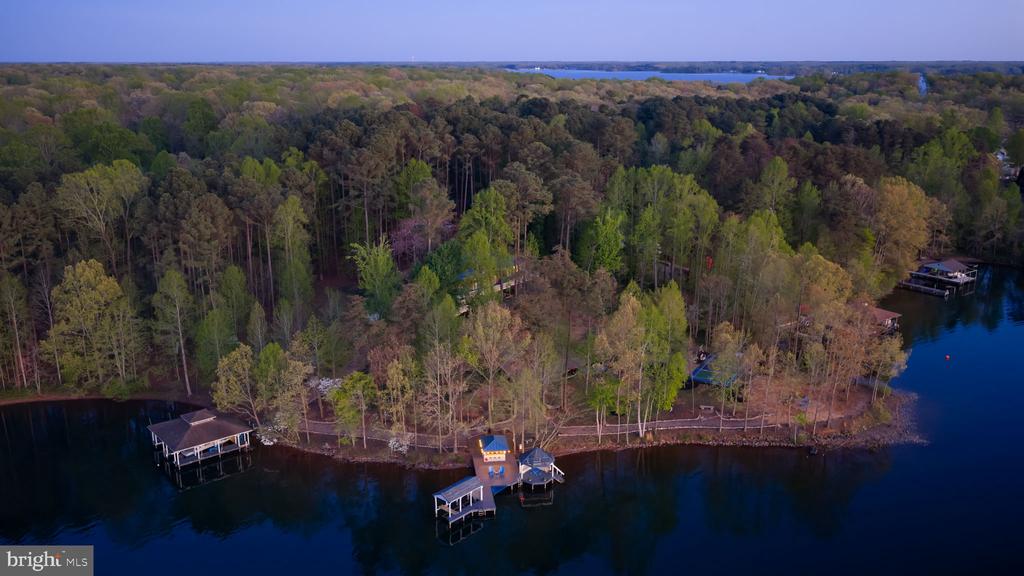 11713 WAYNE LN, BUMPASS, Virginia 23024, 5 Bedrooms Bedrooms, ,5 BathroomsBathrooms,Residential,11713 WAYNE LN,VASP2040838 MLS # VASP2040838