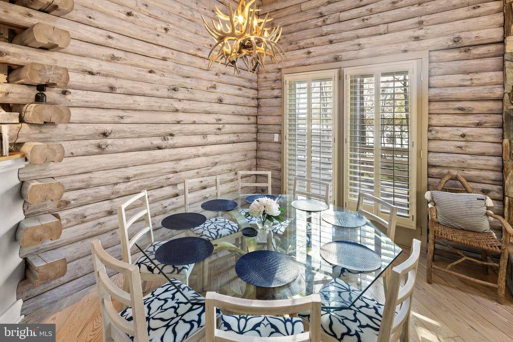 11713 WAYNE LN, BUMPASS, Virginia 23024, 5 Bedrooms Bedrooms, ,5 BathroomsBathrooms,Residential,11713 WAYNE LN,VASP2040838 MLS # VASP2040838