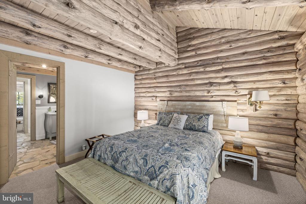 11713 WAYNE LN, BUMPASS, Virginia 23024, 5 Bedrooms Bedrooms, ,5 BathroomsBathrooms,Residential,11713 WAYNE LN,VASP2040838 MLS # VASP2040838