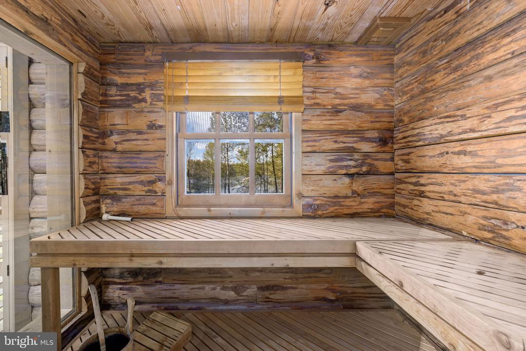 11713 WAYNE LN, BUMPASS, Virginia 23024, 5 Bedrooms Bedrooms, ,5 BathroomsBathrooms,Residential,11713 WAYNE LN,VASP2040838 MLS # VASP2040838