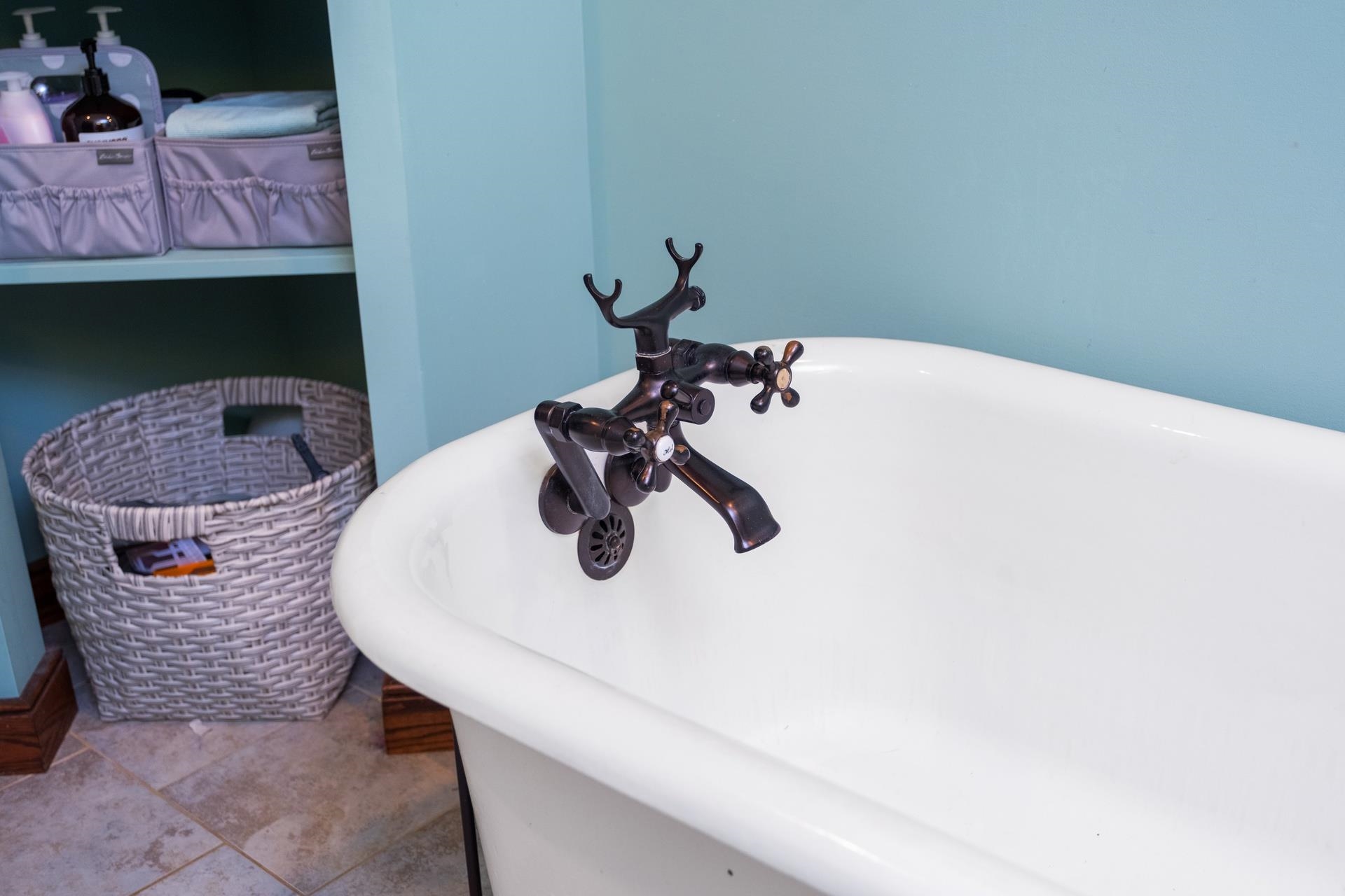 15468 HIGHLAND TPKE, HEAD WATERS, Virginia 24442, 3 Bedrooms Bedrooms, ,2 BathroomsBathrooms,Residential,15468 HIGHLAND TPKE,669998 MLS # 669998 15468 HIGHLAND TPKE, HEAD WATERS, Virginia 24442, 3 Bedrooms Bedrooms, ,2 BathroomsBathrooms,Residential,15468 HIGHLAND TPKE,669998 MLS # 669998