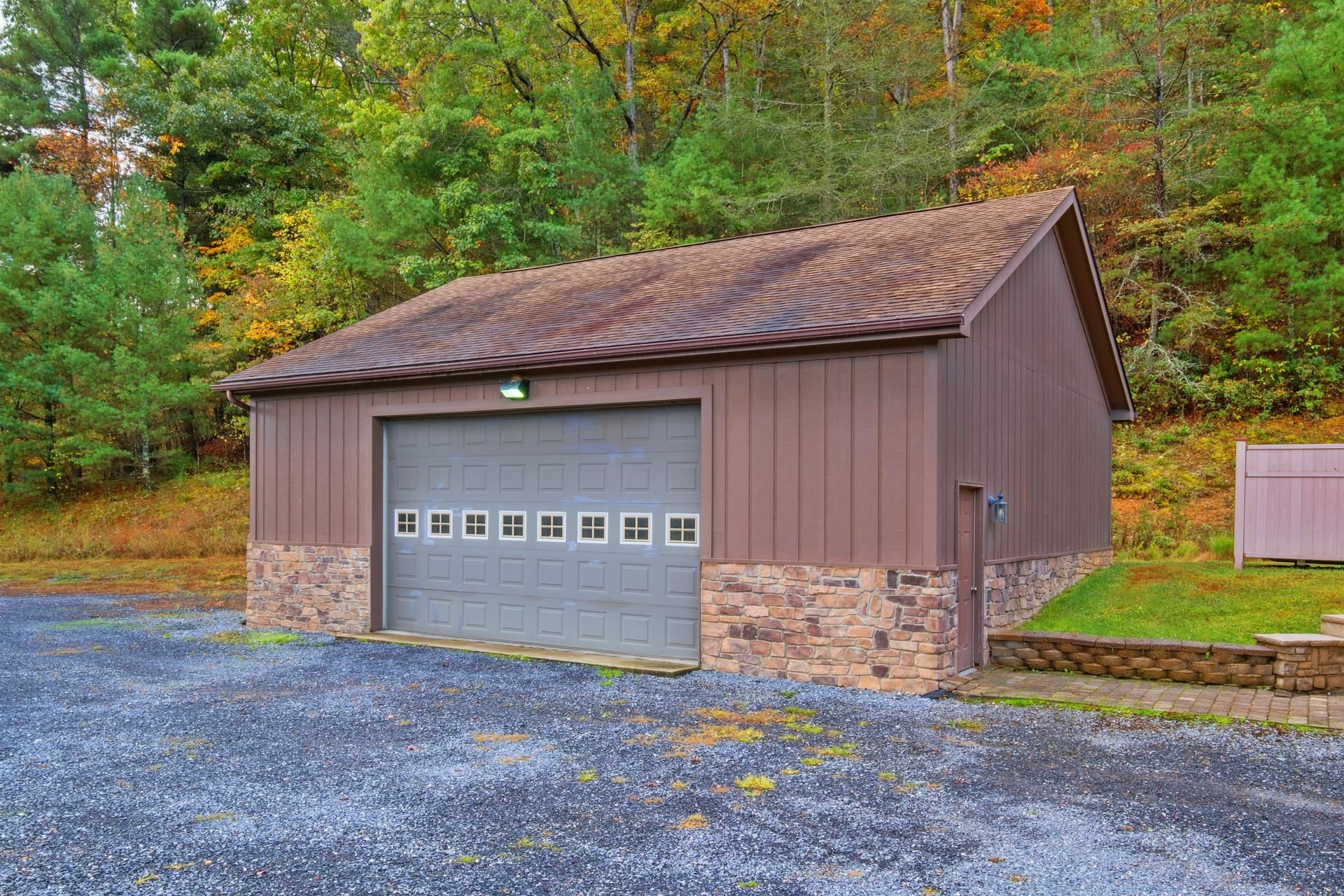 15468 HIGHLAND TPKE, HEAD WATERS, Virginia 24442, 3 Bedrooms Bedrooms, ,2 BathroomsBathrooms,Residential,15468 HIGHLAND TPKE,669998 MLS # 669998 15468 HIGHLAND TPKE, HEAD WATERS, Virginia 24442, 3 Bedrooms Bedrooms, ,2 BathroomsBathrooms,Residential,15468 HIGHLAND TPKE,669998 MLS # 669998