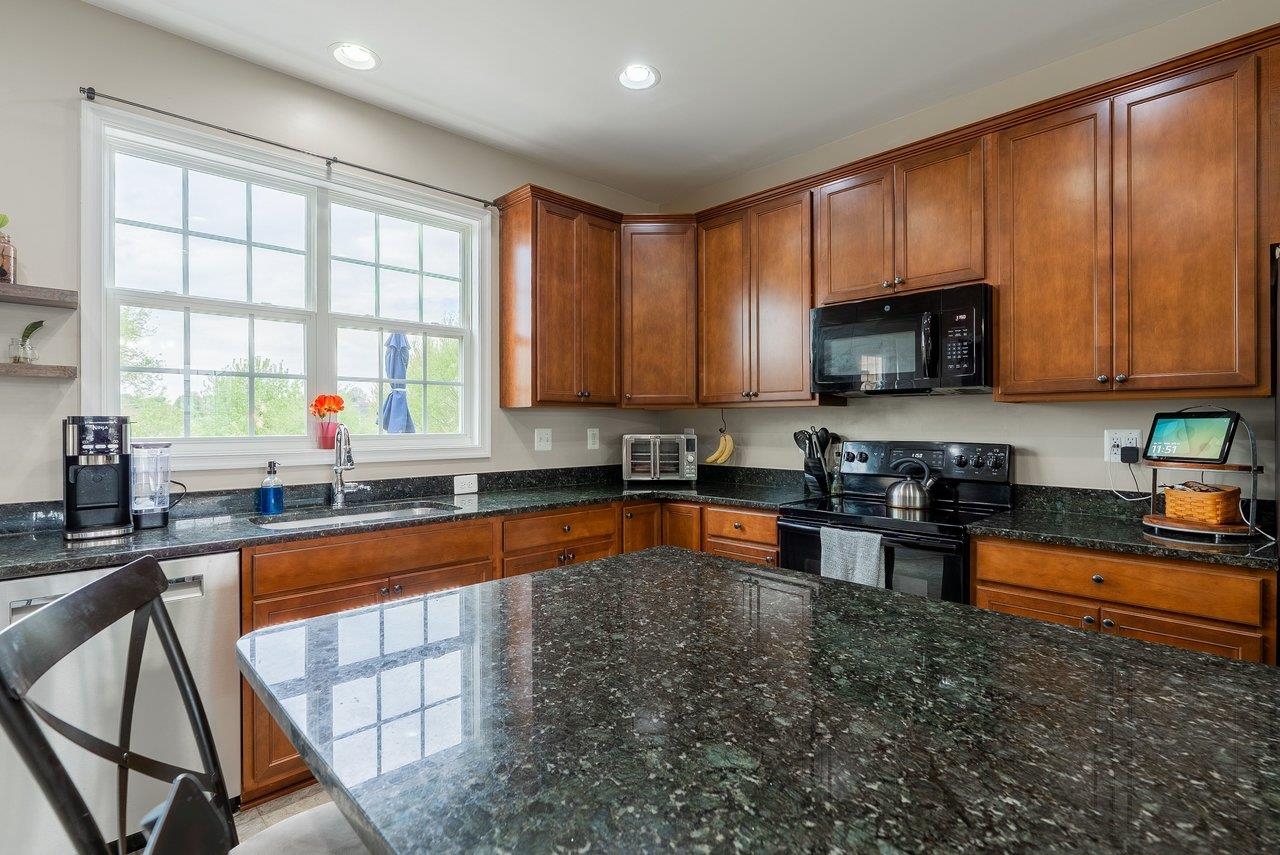 117 WILLOWSHIRE CT, WAYNESBORO, Virginia 22980, 4 Bedrooms Bedrooms, ,3 BathroomsBathrooms,Residential,117 WILLOWSHIRE CT,675484 MLS # 675484