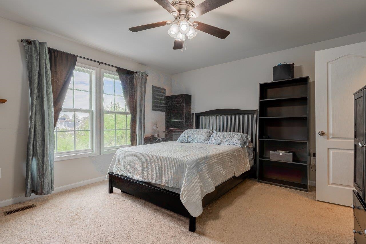 117 WILLOWSHIRE CT, WAYNESBORO, Virginia 22980, 4 Bedrooms Bedrooms, ,3 BathroomsBathrooms,Residential,117 WILLOWSHIRE CT,675484 MLS # 675484