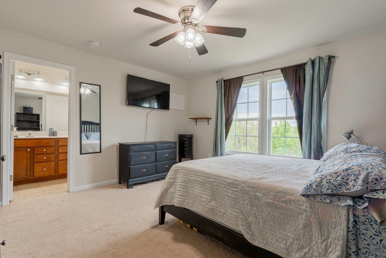 117 WILLOWSHIRE CT, WAYNESBORO, Virginia 22980, 4 Bedrooms Bedrooms, ,3 BathroomsBathrooms,Residential,117 WILLOWSHIRE CT,675484 MLS # 675484