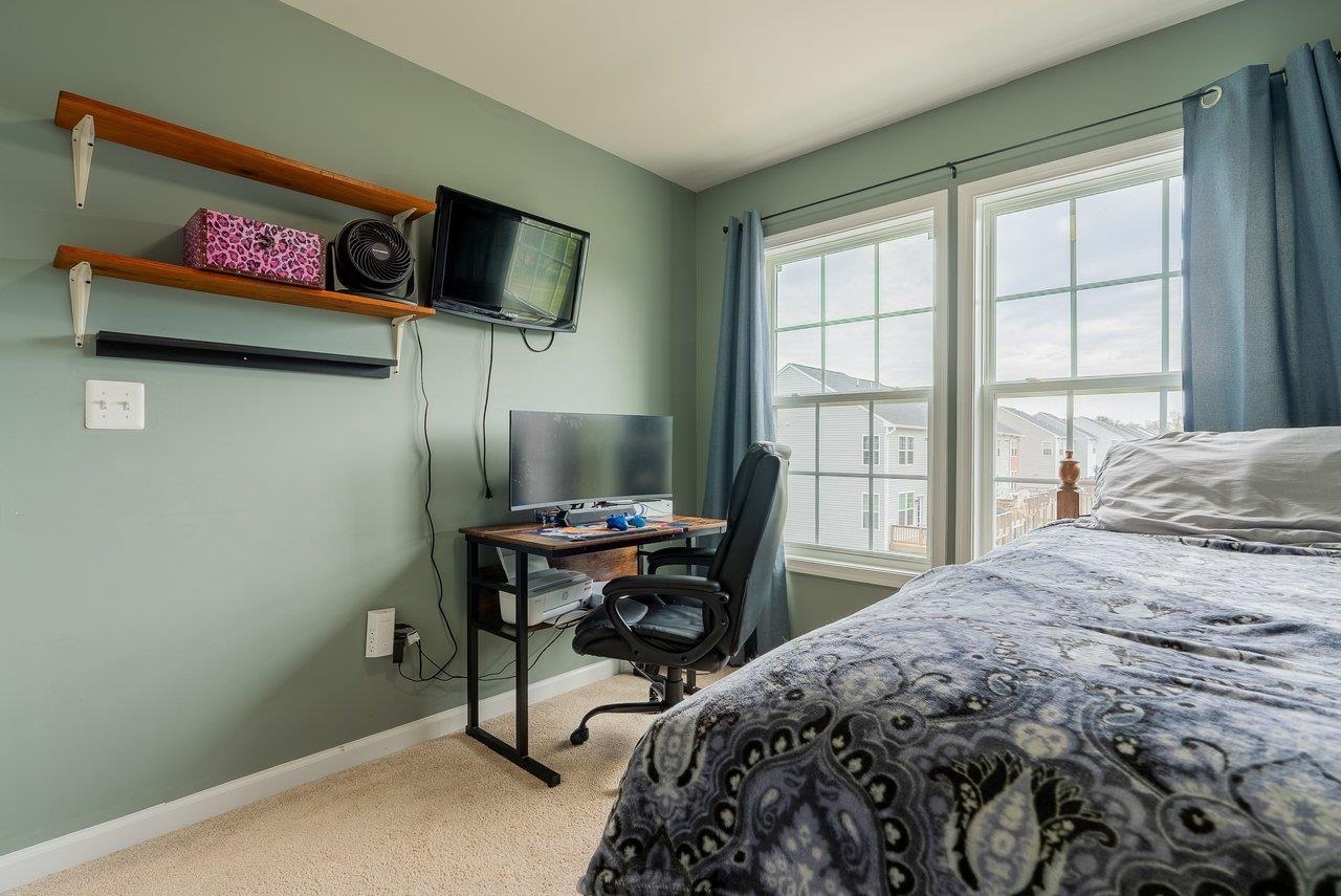 117 WILLOWSHIRE CT, WAYNESBORO, Virginia 22980, 4 Bedrooms Bedrooms, ,3 BathroomsBathrooms,Residential,117 WILLOWSHIRE CT,675484 MLS # 675484