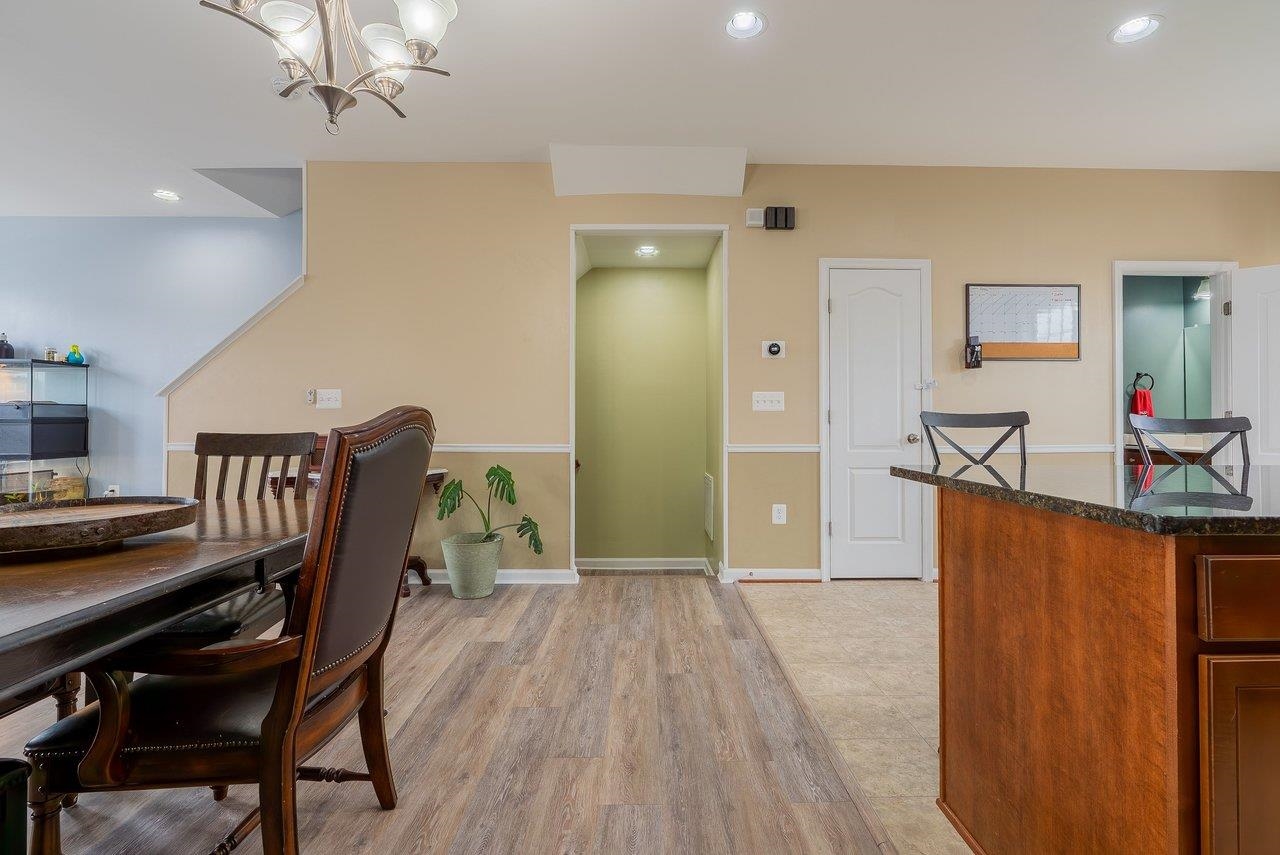 117 WILLOWSHIRE CT, WAYNESBORO, Virginia 22980, 4 Bedrooms Bedrooms, ,3 BathroomsBathrooms,Residential,117 WILLOWSHIRE CT,675484 MLS # 675484