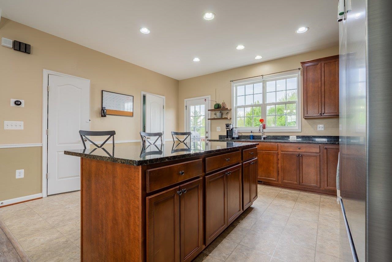 117 WILLOWSHIRE CT, WAYNESBORO, Virginia 22980, 4 Bedrooms Bedrooms, ,3 BathroomsBathrooms,Residential,117 WILLOWSHIRE CT,675484 MLS # 675484