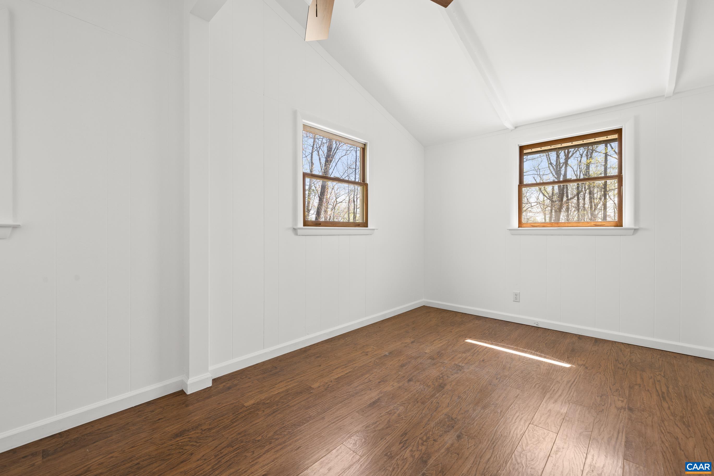 1112 RED BIRD DR, STANARDSVILLE, Virginia 22973, 2 Bedrooms Bedrooms, ,1 BathroomBathrooms,Residential,1112 RED BIRD DR,675515 MLS # 675515