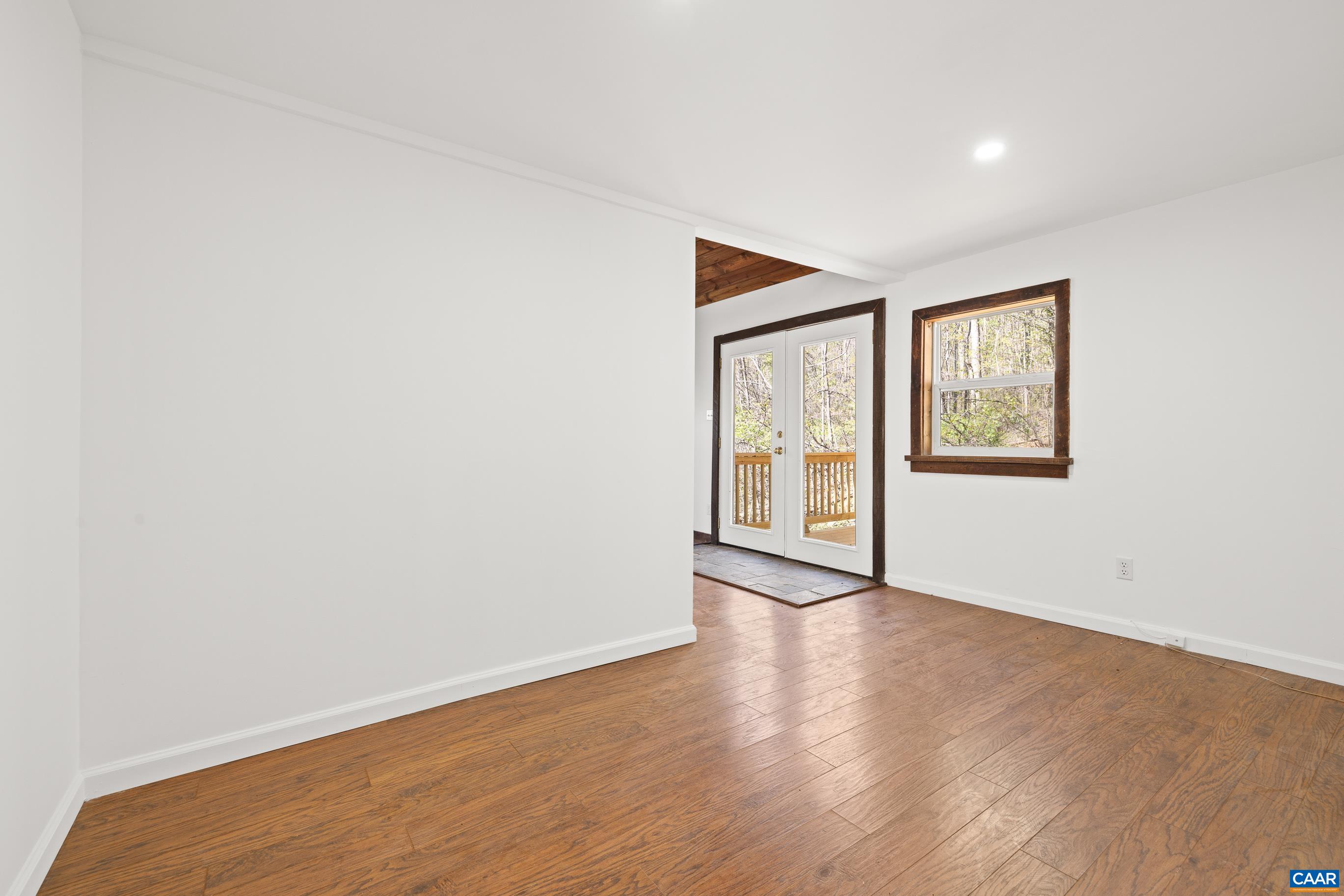 1112 RED BIRD DR, STANARDSVILLE, Virginia 22973, 2 Bedrooms Bedrooms, ,1 BathroomBathrooms,Residential,1112 RED BIRD DR,675515 MLS # 675515