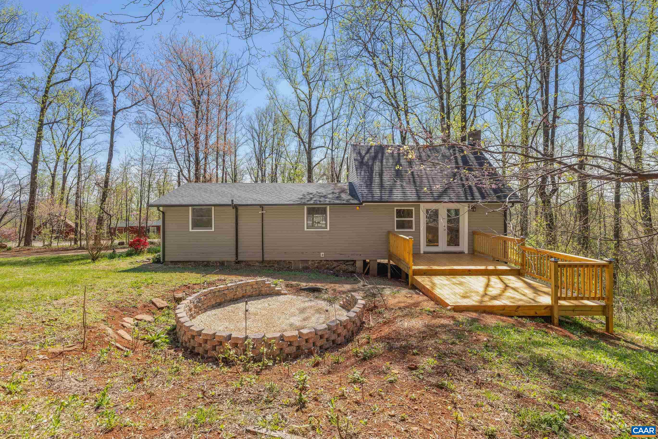 1112 RED BIRD DR, STANARDSVILLE, Virginia 22973, 2 Bedrooms Bedrooms, ,1 BathroomBathrooms,Residential,1112 RED BIRD DR,675515 MLS # 675515