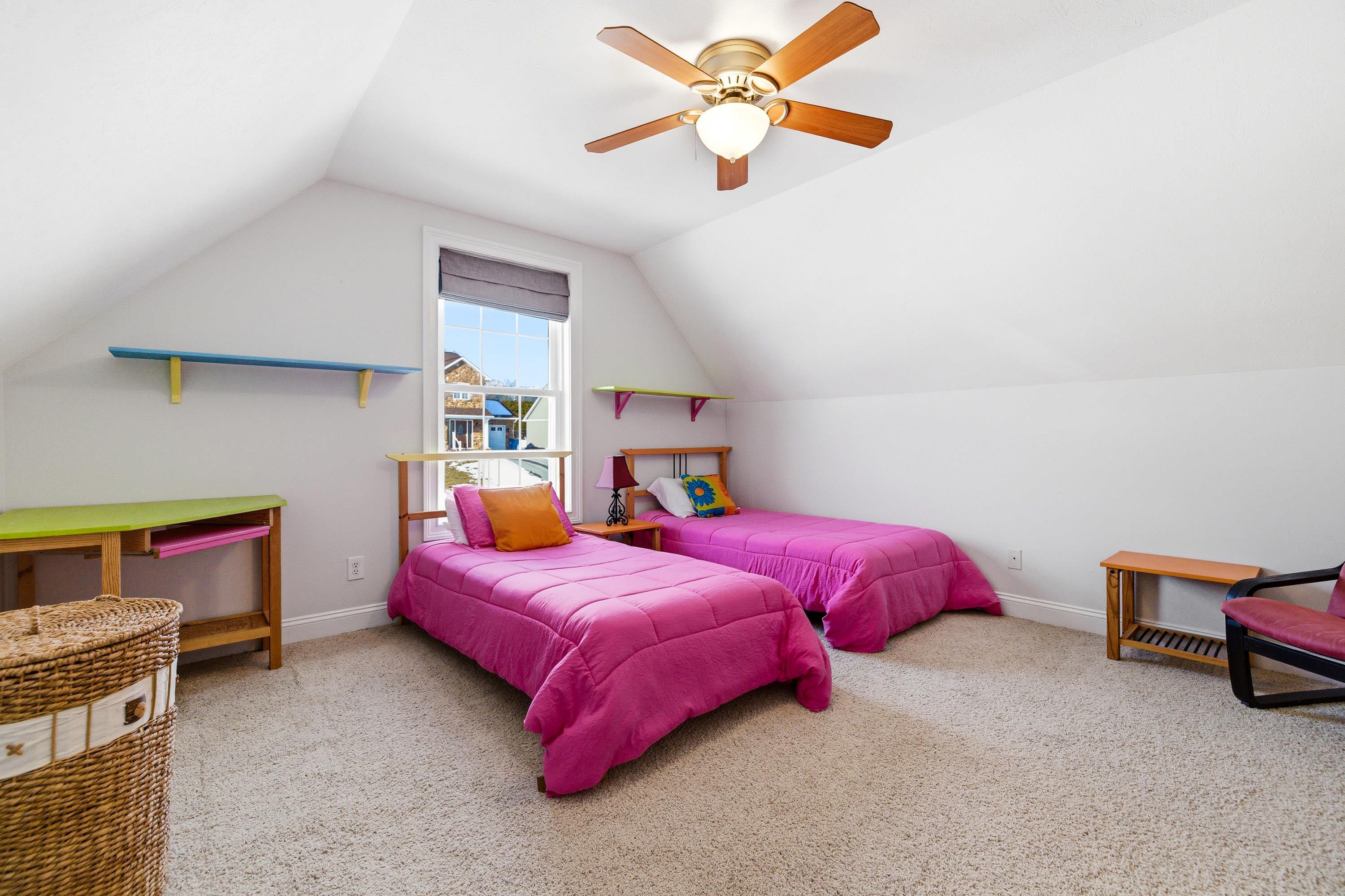 4320 WILTSHIRE ST, ROCKINGHAM, Virginia 22802, 4 Bedrooms Bedrooms, ,3 BathroomsBathrooms,Residential,4320 WILTSHIRE ST,675762 MLS # 675762 4320 WILTSHIRE ST, ROCKINGHAM, Virginia 22802, 4 Bedrooms Bedrooms, ,3 BathroomsBathrooms,Residential,4320 WILTSHIRE ST,675762 MLS # 675762