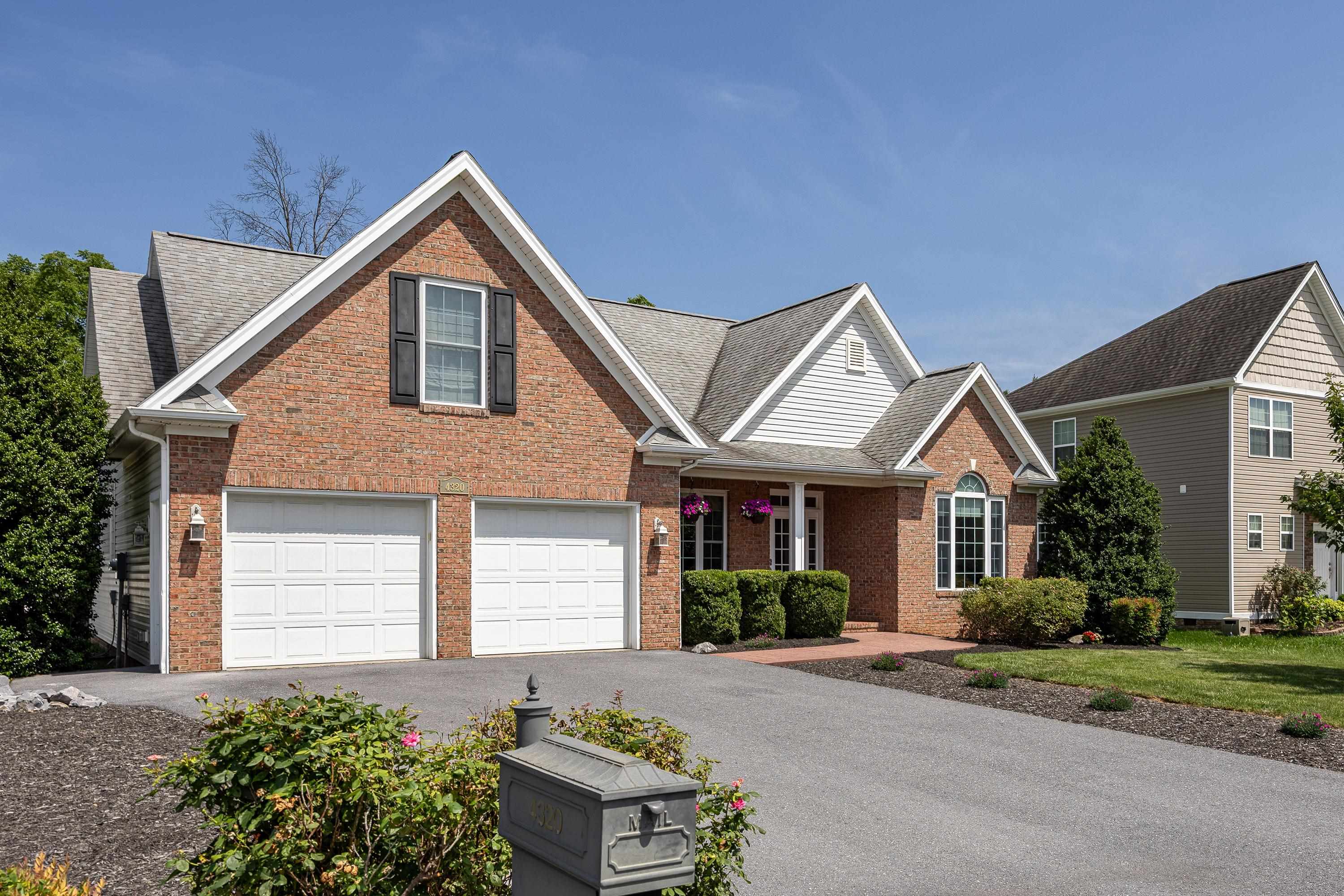 4320 WILTSHIRE ST, ROCKINGHAM, Virginia 22802, 4 Bedrooms Bedrooms, ,3 BathroomsBathrooms,Residential,4320 WILTSHIRE ST,675762 MLS # 675762 4320 WILTSHIRE ST, ROCKINGHAM, Virginia 22802, 4 Bedrooms Bedrooms, ,3 BathroomsBathrooms,Residential,4320 WILTSHIRE ST,675762 MLS # 675762