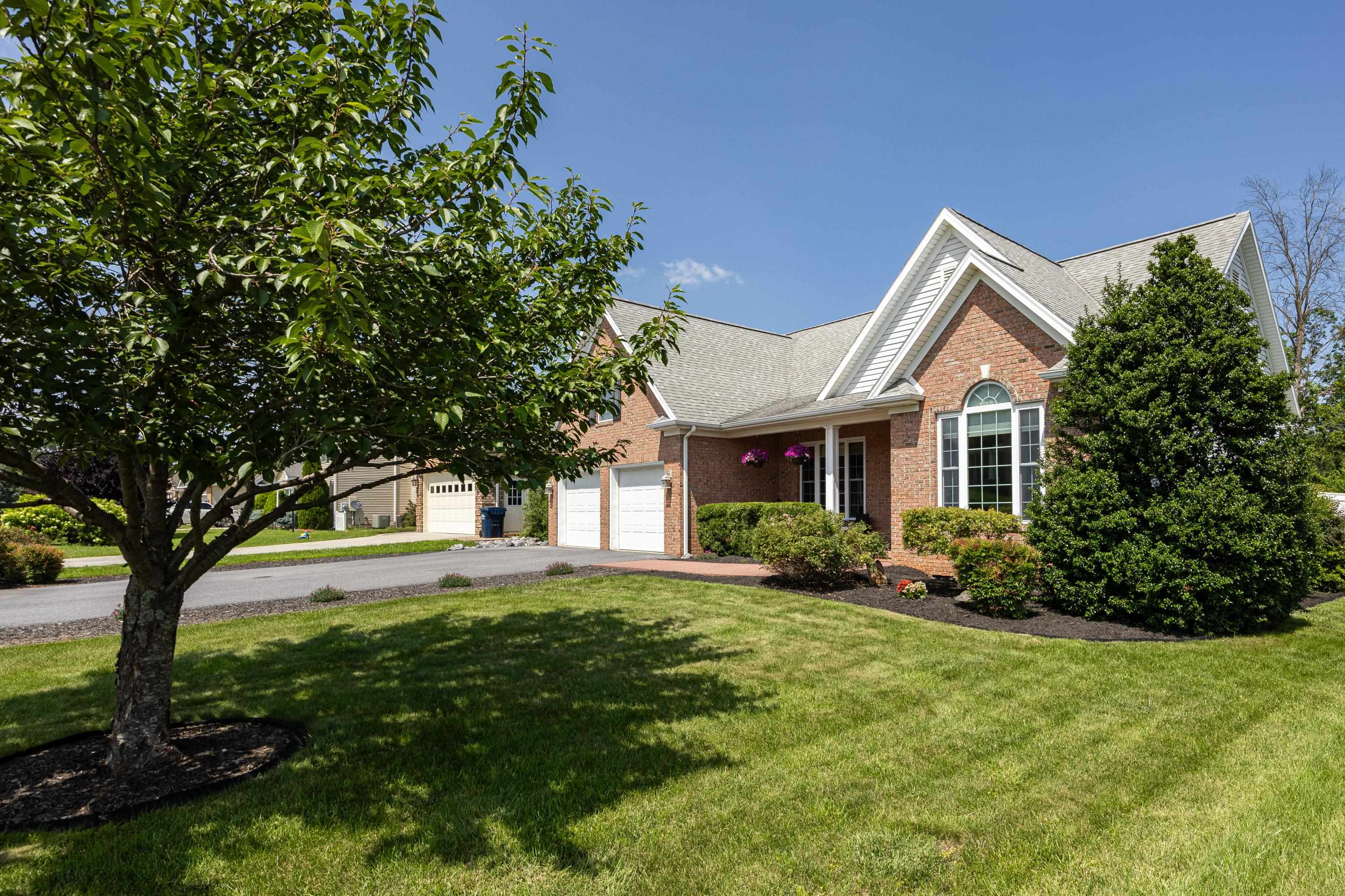 4320 WILTSHIRE ST, ROCKINGHAM, Virginia 22802, 4 Bedrooms Bedrooms, ,3 BathroomsBathrooms,Residential,4320 WILTSHIRE ST,675762 MLS # 675762 4320 WILTSHIRE ST, ROCKINGHAM, Virginia 22802, 4 Bedrooms Bedrooms, ,3 BathroomsBathrooms,Residential,4320 WILTSHIRE ST,675762 MLS # 675762