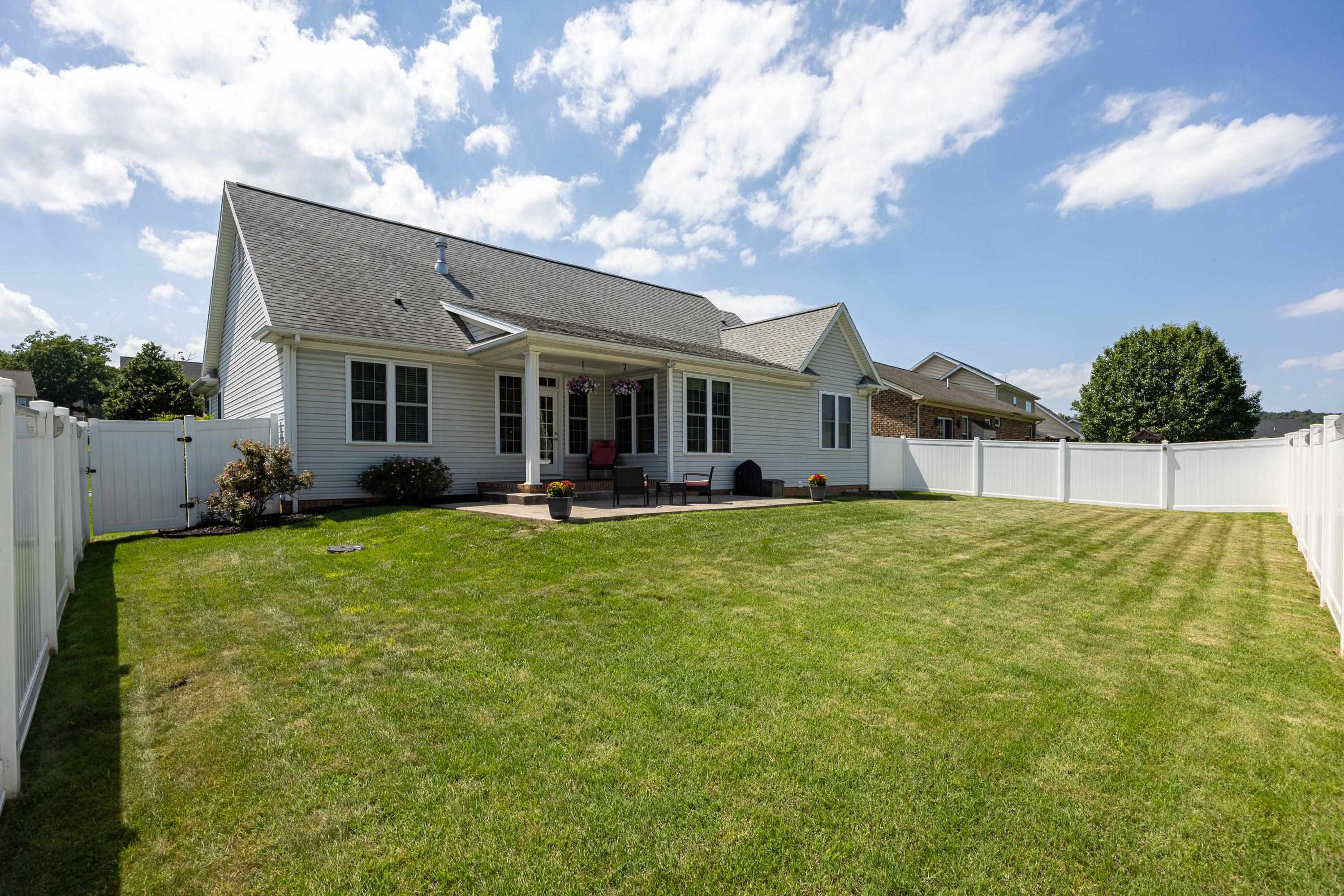 4320 WILTSHIRE ST, ROCKINGHAM, Virginia 22802, 4 Bedrooms Bedrooms, ,3 BathroomsBathrooms,Residential,4320 WILTSHIRE ST,675762 MLS # 675762 4320 WILTSHIRE ST, ROCKINGHAM, Virginia 22802, 4 Bedrooms Bedrooms, ,3 BathroomsBathrooms,Residential,4320 WILTSHIRE ST,675762 MLS # 675762