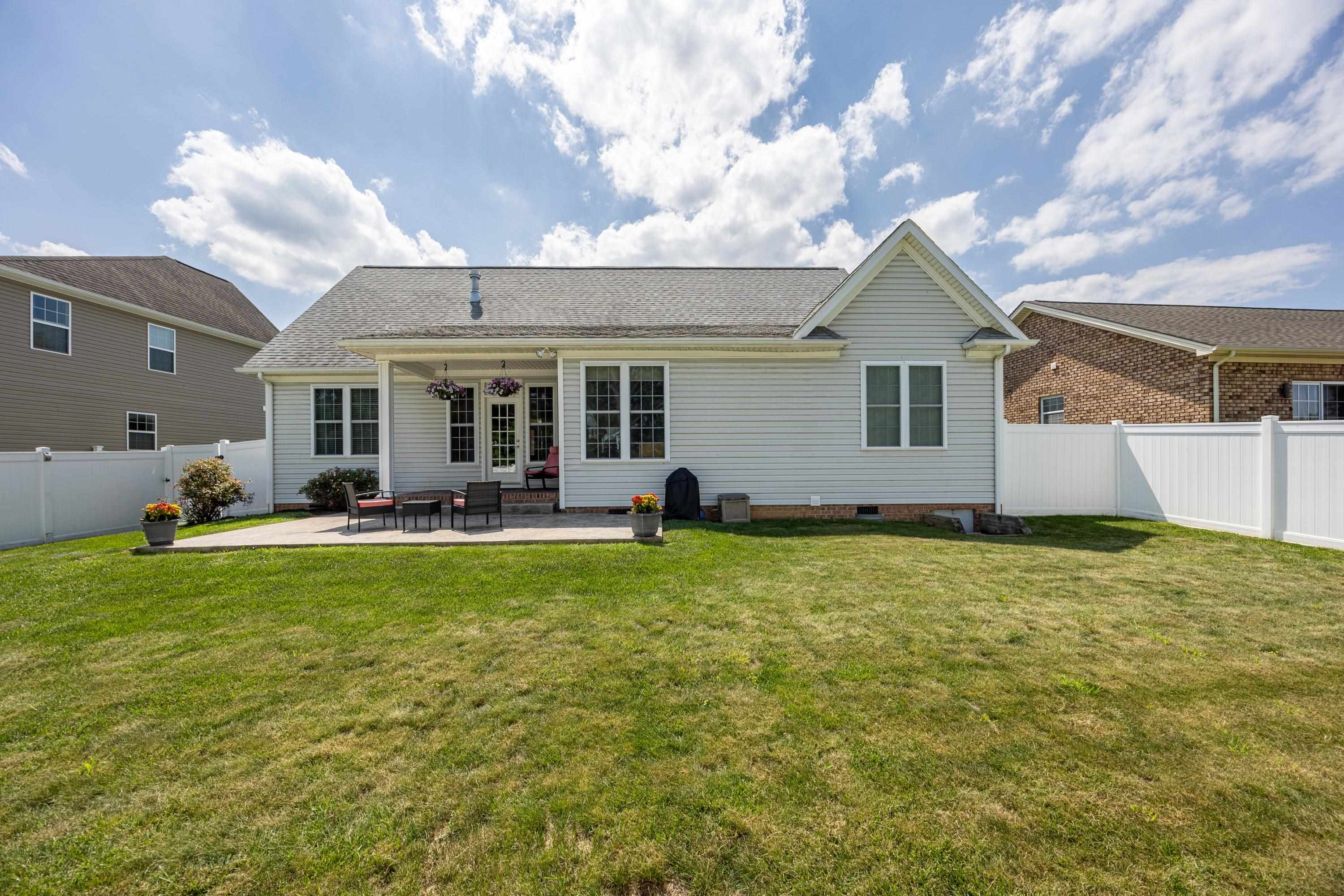 4320 WILTSHIRE ST, ROCKINGHAM, Virginia 22802, 4 Bedrooms Bedrooms, ,3 BathroomsBathrooms,Residential,4320 WILTSHIRE ST,675762 MLS # 675762 4320 WILTSHIRE ST, ROCKINGHAM, Virginia 22802, 4 Bedrooms Bedrooms, ,3 BathroomsBathrooms,Residential,4320 WILTSHIRE ST,675762 MLS # 675762