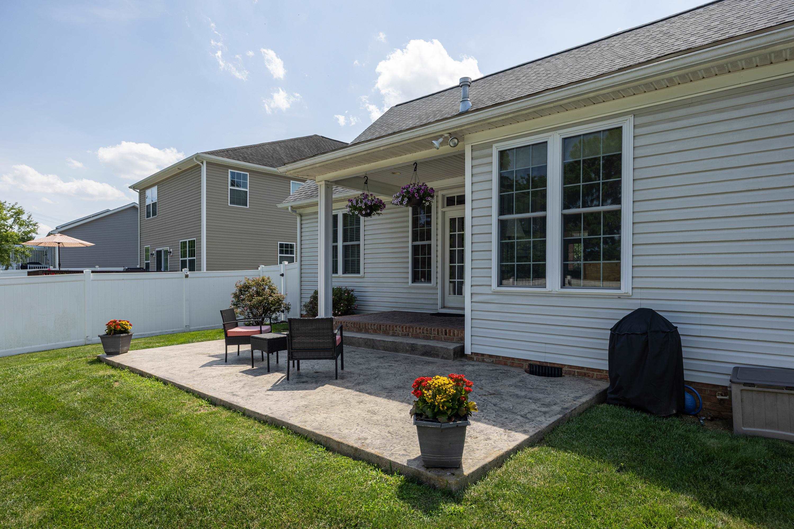 4320 WILTSHIRE ST, ROCKINGHAM, Virginia 22802, 4 Bedrooms Bedrooms, ,3 BathroomsBathrooms,Residential,4320 WILTSHIRE ST,675762 MLS # 675762 4320 WILTSHIRE ST, ROCKINGHAM, Virginia 22802, 4 Bedrooms Bedrooms, ,3 BathroomsBathrooms,Residential,4320 WILTSHIRE ST,675762 MLS # 675762