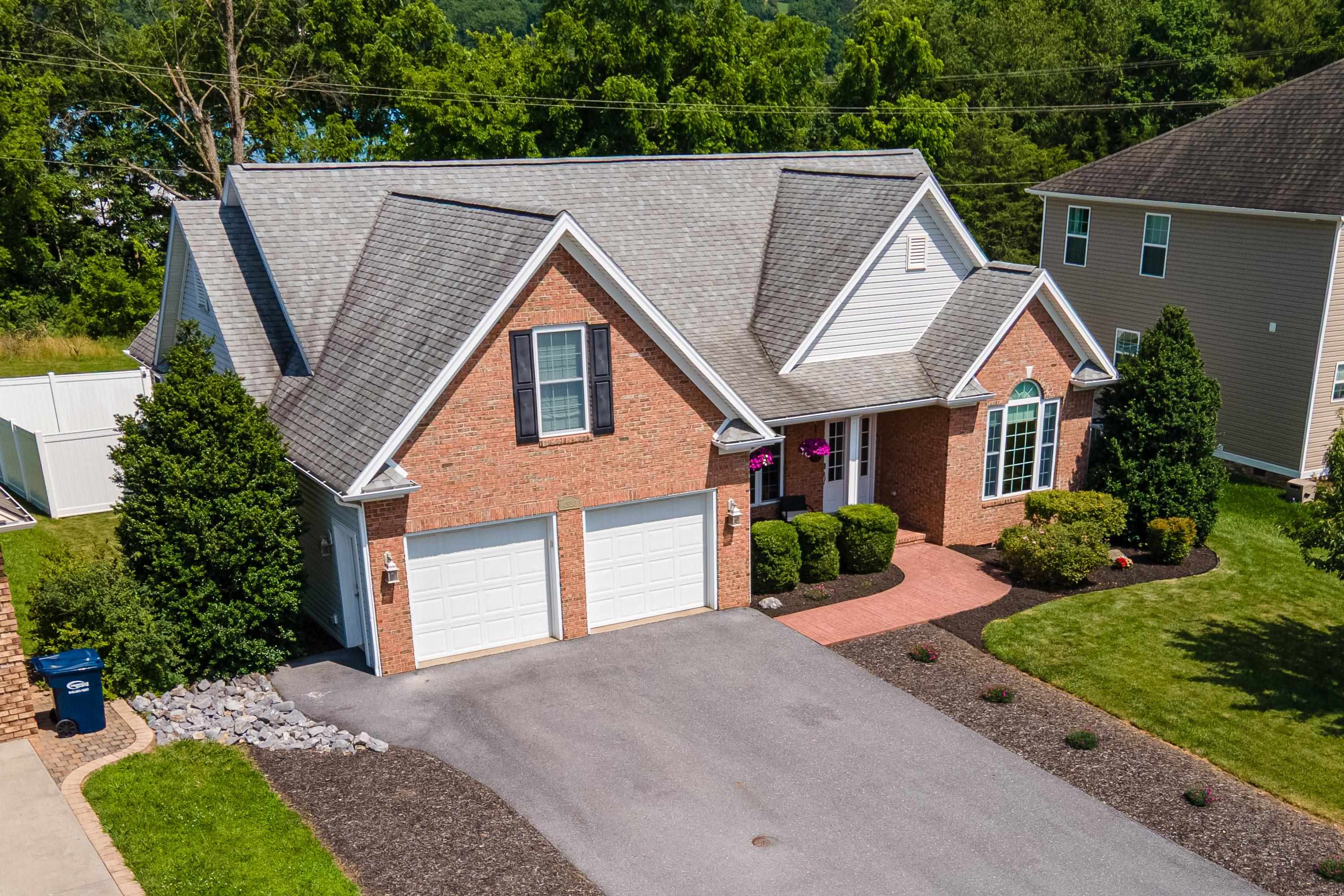 4320 WILTSHIRE ST, ROCKINGHAM, Virginia 22802, 4 Bedrooms Bedrooms, ,3 BathroomsBathrooms,Residential,4320 WILTSHIRE ST,675762 MLS # 675762 4320 WILTSHIRE ST, ROCKINGHAM, Virginia 22802, 4 Bedrooms Bedrooms, ,3 BathroomsBathrooms,Residential,4320 WILTSHIRE ST,675762 MLS # 675762