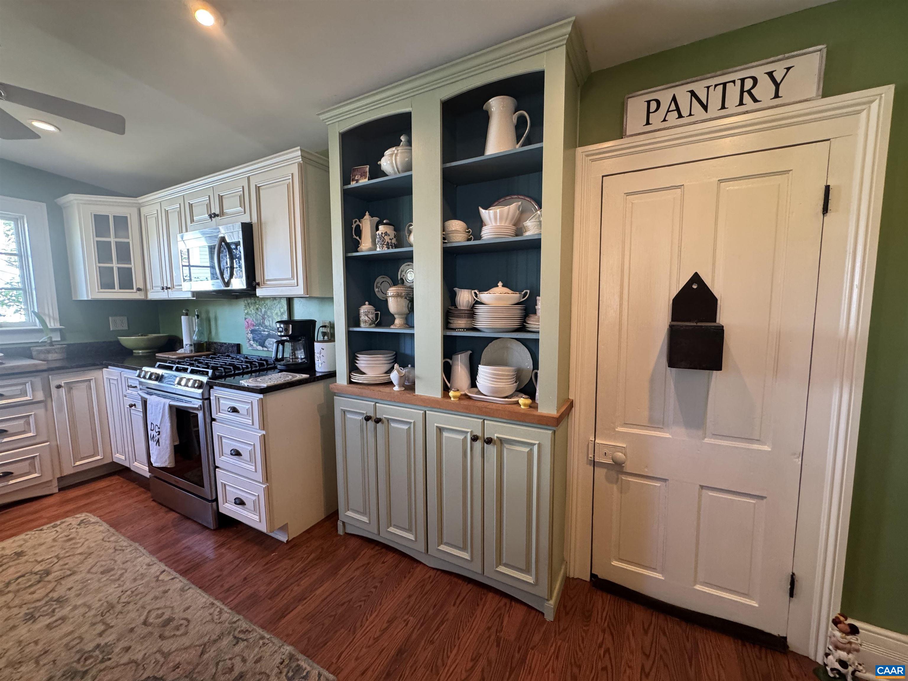 241 CHURCHVILLE AVE, STAUNTON, Virginia 24401, 4 Bedrooms Bedrooms, ,2 BathroomsBathrooms,Residential,241 CHURCHVILLE AVE,675764 MLS # 675764 241 CHURCHVILLE AVE, STAUNTON, Virginia 24401, 4 Bedrooms Bedrooms, ,2 BathroomsBathrooms,Residential,241 CHURCHVILLE AVE,675764 MLS # 675764