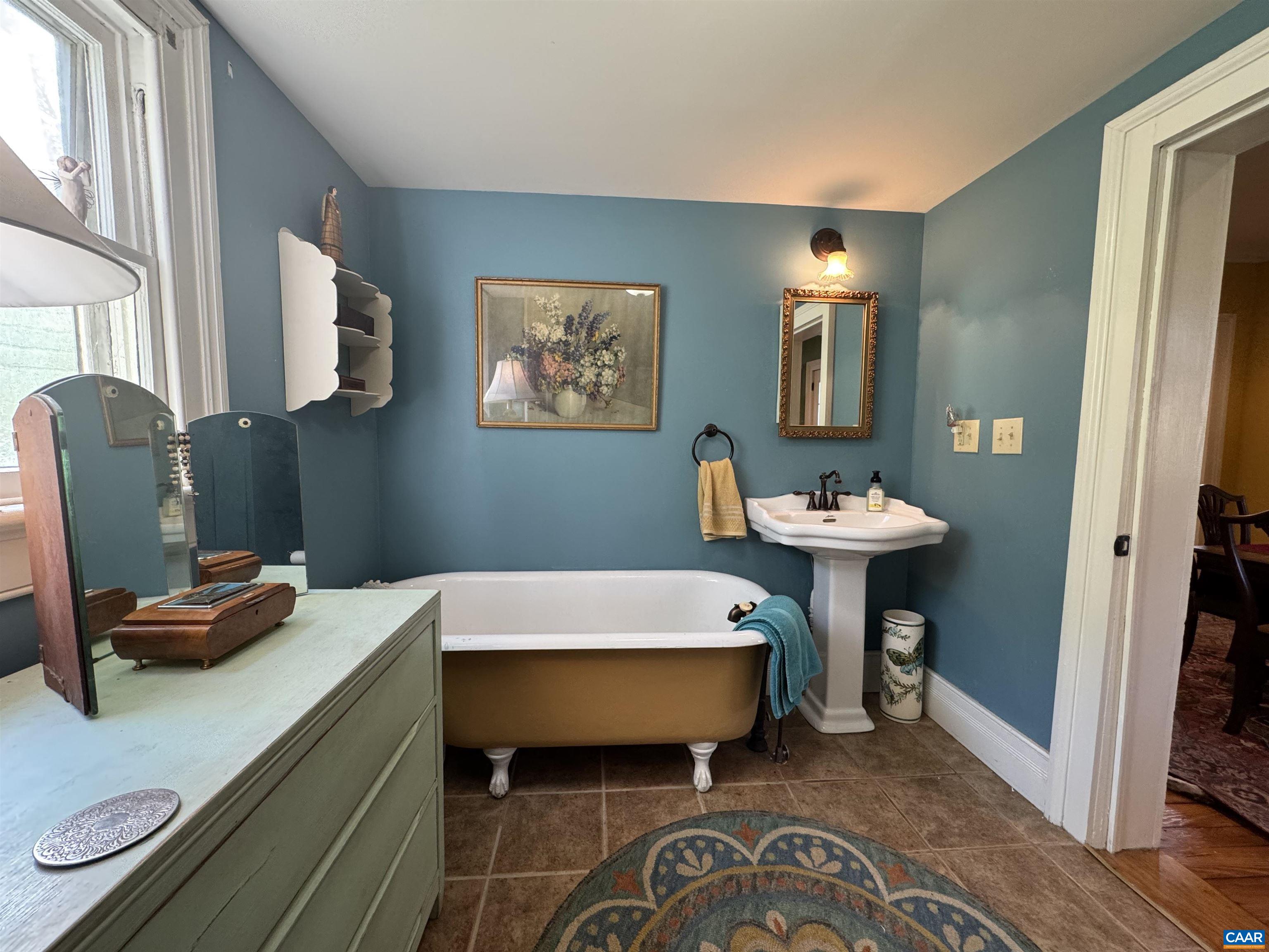 241 CHURCHVILLE AVE, STAUNTON, Virginia 24401, 4 Bedrooms Bedrooms, ,2 BathroomsBathrooms,Residential,241 CHURCHVILLE AVE,675764 MLS # 675764 241 CHURCHVILLE AVE, STAUNTON, Virginia 24401, 4 Bedrooms Bedrooms, ,2 BathroomsBathrooms,Residential,241 CHURCHVILLE AVE,675764 MLS # 675764