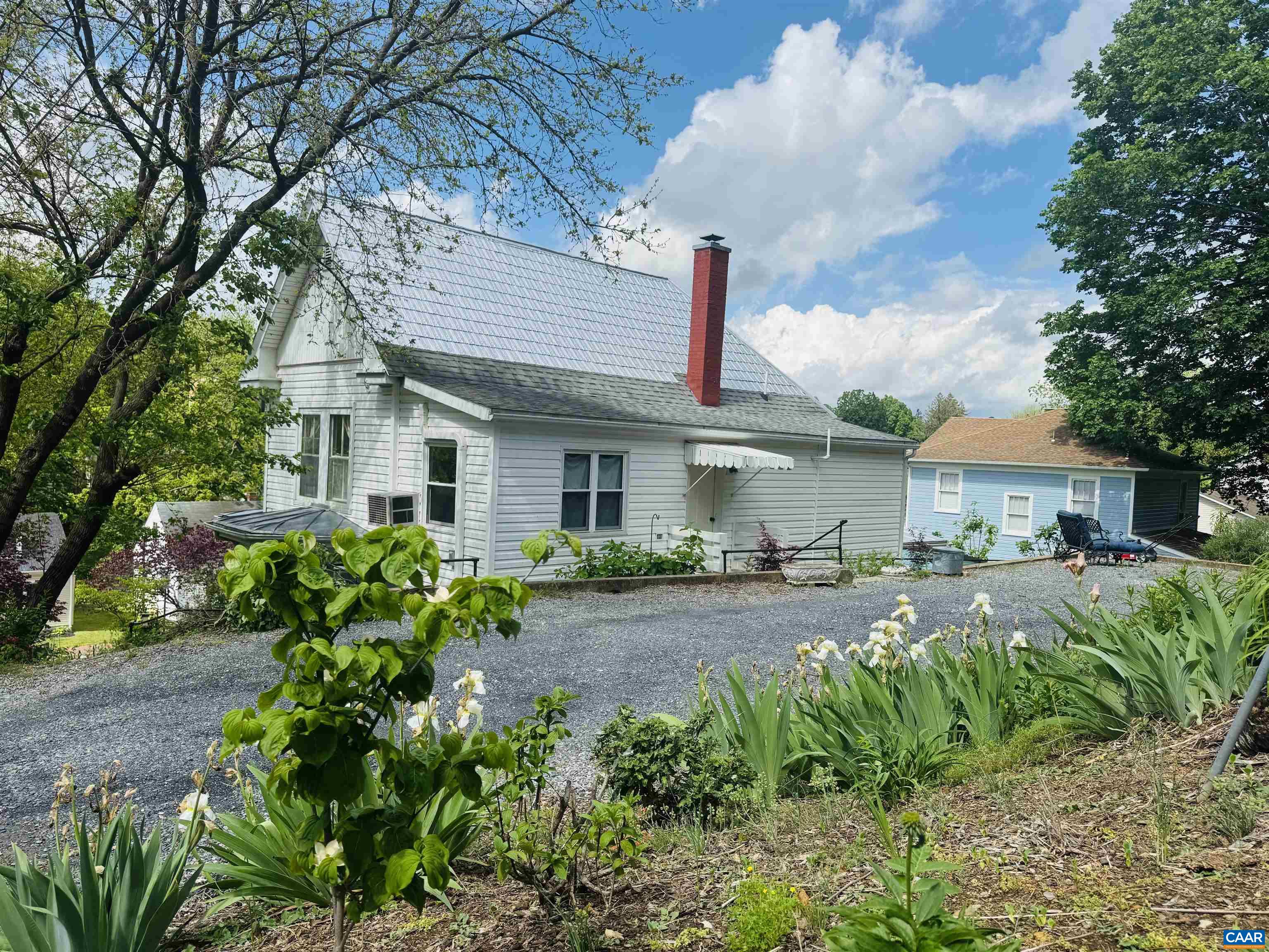 241 CHURCHVILLE AVE, STAUNTON, Virginia 24401, 4 Bedrooms Bedrooms, ,2 BathroomsBathrooms,Residential,241 CHURCHVILLE AVE,675764 MLS # 675764 241 CHURCHVILLE AVE, STAUNTON, Virginia 24401, 4 Bedrooms Bedrooms, ,2 BathroomsBathrooms,Residential,241 CHURCHVILLE AVE,675764 MLS # 675764