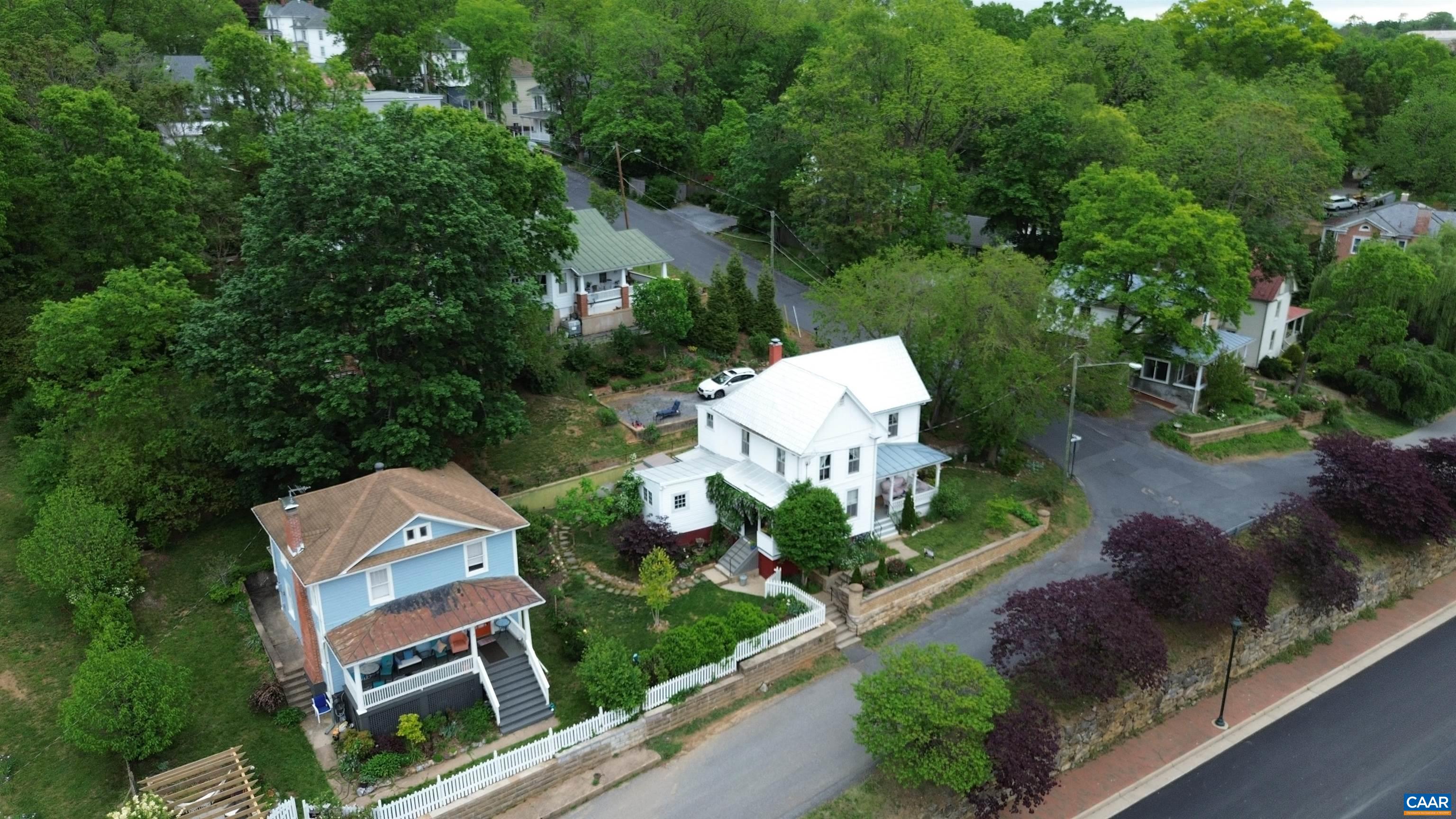 241 CHURCHVILLE AVE, STAUNTON, Virginia 24401, 4 Bedrooms Bedrooms, ,2 BathroomsBathrooms,Residential,241 CHURCHVILLE AVE,675764 MLS # 675764 241 CHURCHVILLE AVE, STAUNTON, Virginia 24401, 4 Bedrooms Bedrooms, ,2 BathroomsBathrooms,Residential,241 CHURCHVILLE AVE,675764 MLS # 675764