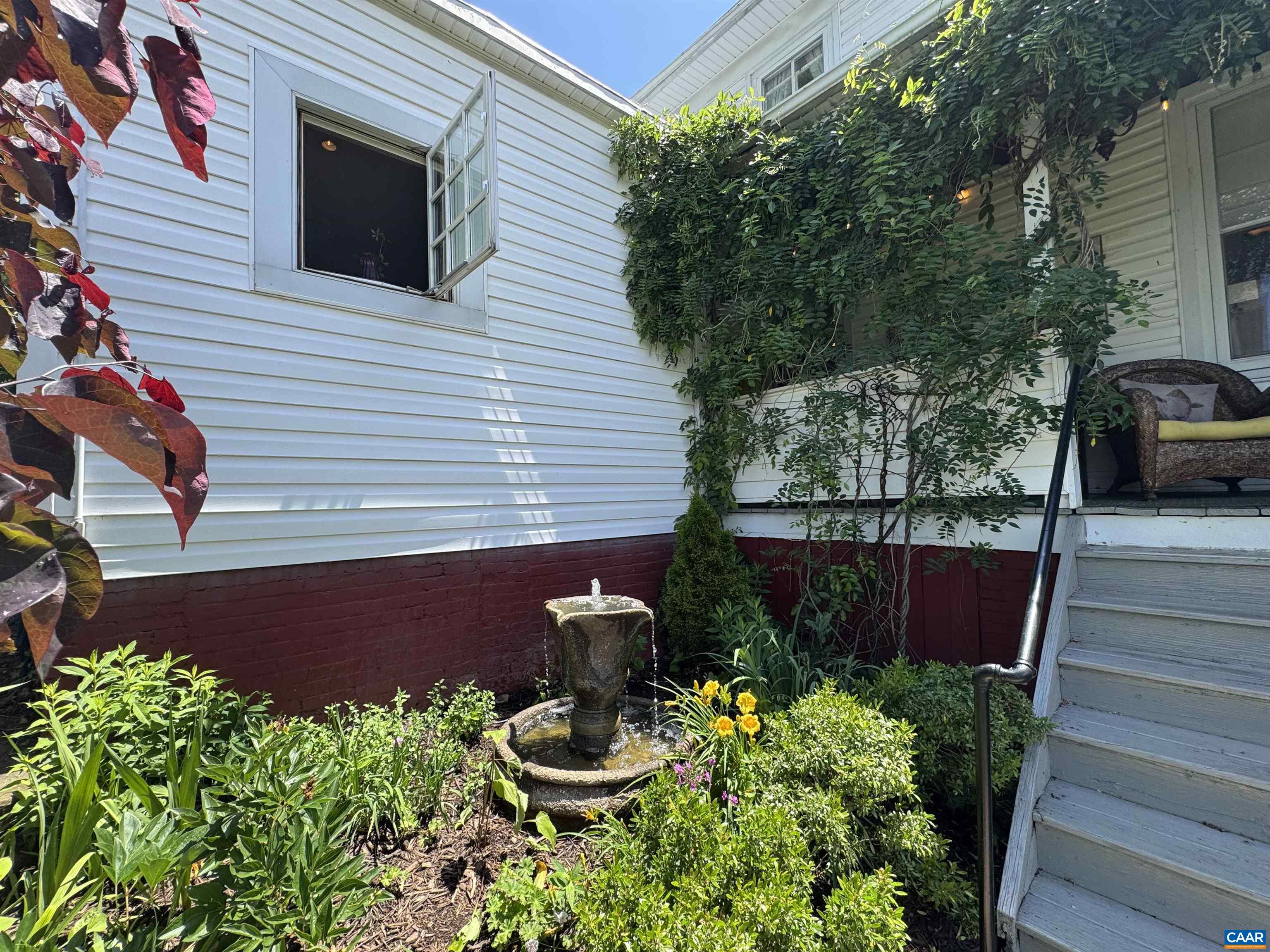 241 CHURCHVILLE AVE, STAUNTON, Virginia 24401, 4 Bedrooms Bedrooms, ,2 BathroomsBathrooms,Residential,241 CHURCHVILLE AVE,675764 MLS # 675764 241 CHURCHVILLE AVE, STAUNTON, Virginia 24401, 4 Bedrooms Bedrooms, ,2 BathroomsBathrooms,Residential,241 CHURCHVILLE AVE,675764 MLS # 675764