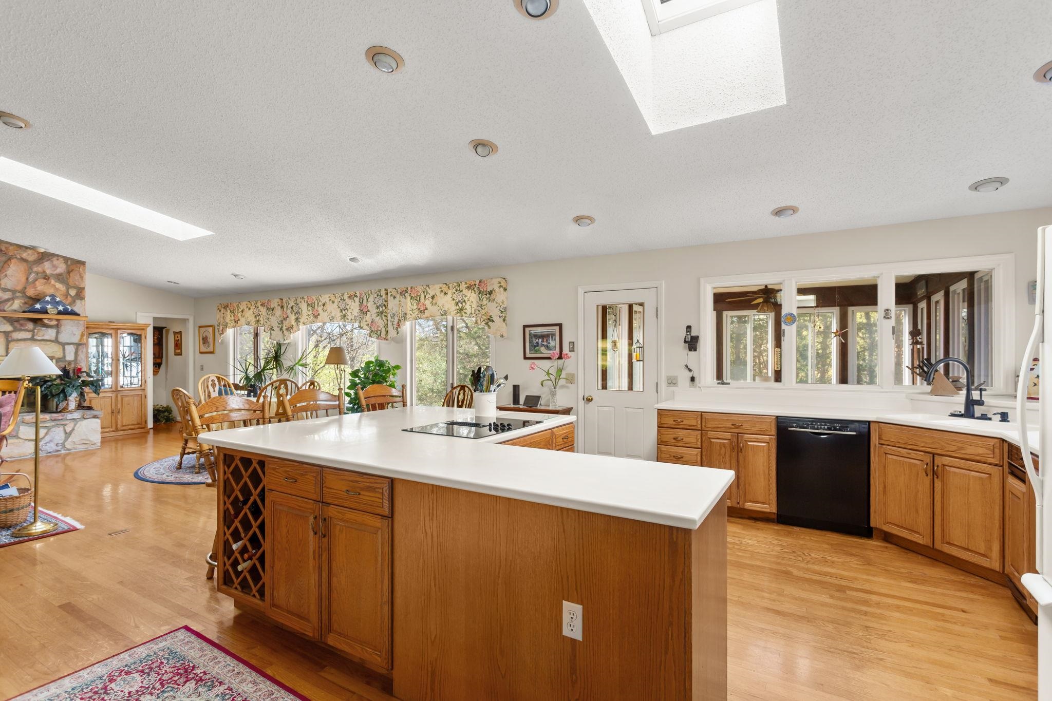 13004 INDIAN TRAIL RD, BROADWAY, Virginia 22815, 3 Bedrooms Bedrooms, ,2 BathroomsBathrooms,Residential,13004 INDIAN TRAIL RD,675774 MLS # 675774