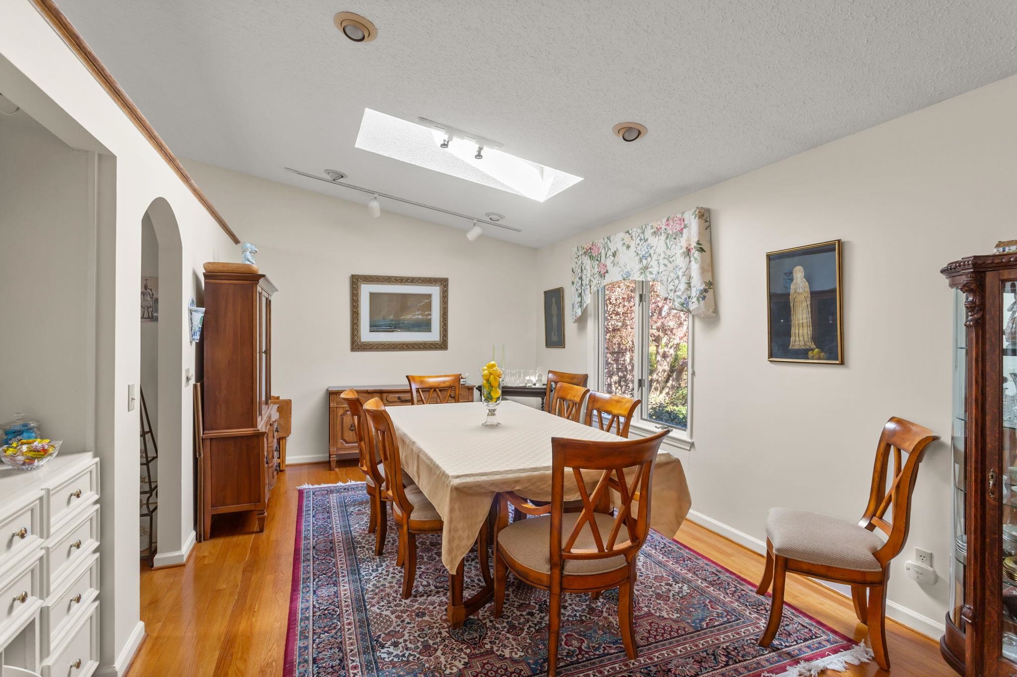 13004 INDIAN TRAIL RD, BROADWAY, Virginia 22815, 3 Bedrooms Bedrooms, ,2 BathroomsBathrooms,Residential,13004 INDIAN TRAIL RD,675774 MLS # 675774