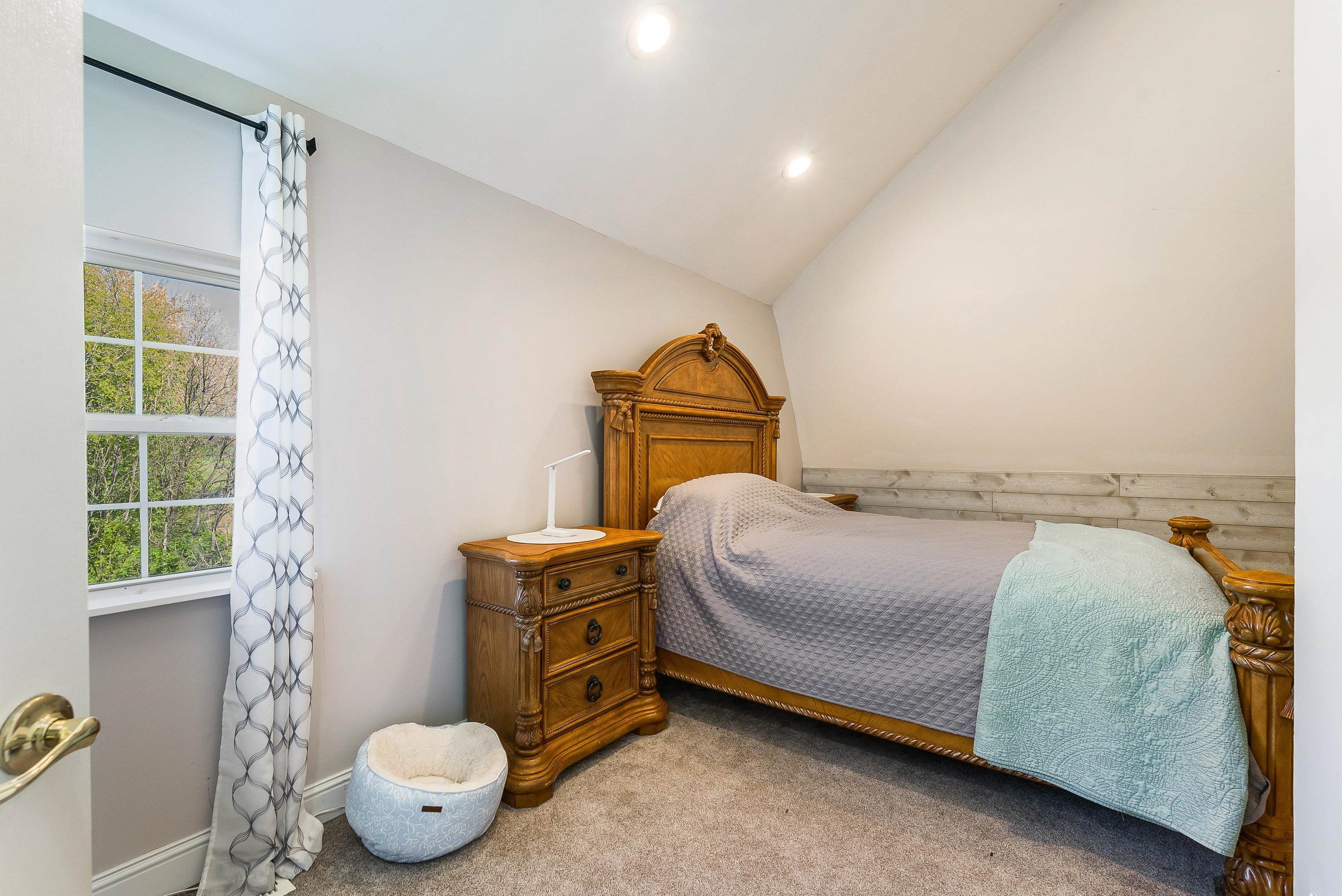 1335 COURTNEY LN, ELKTON, Virginia 22827, 6 Bedrooms Bedrooms, ,4 BathroomsBathrooms,Residential,1335 COURTNEY LN,675776 MLS # 675776