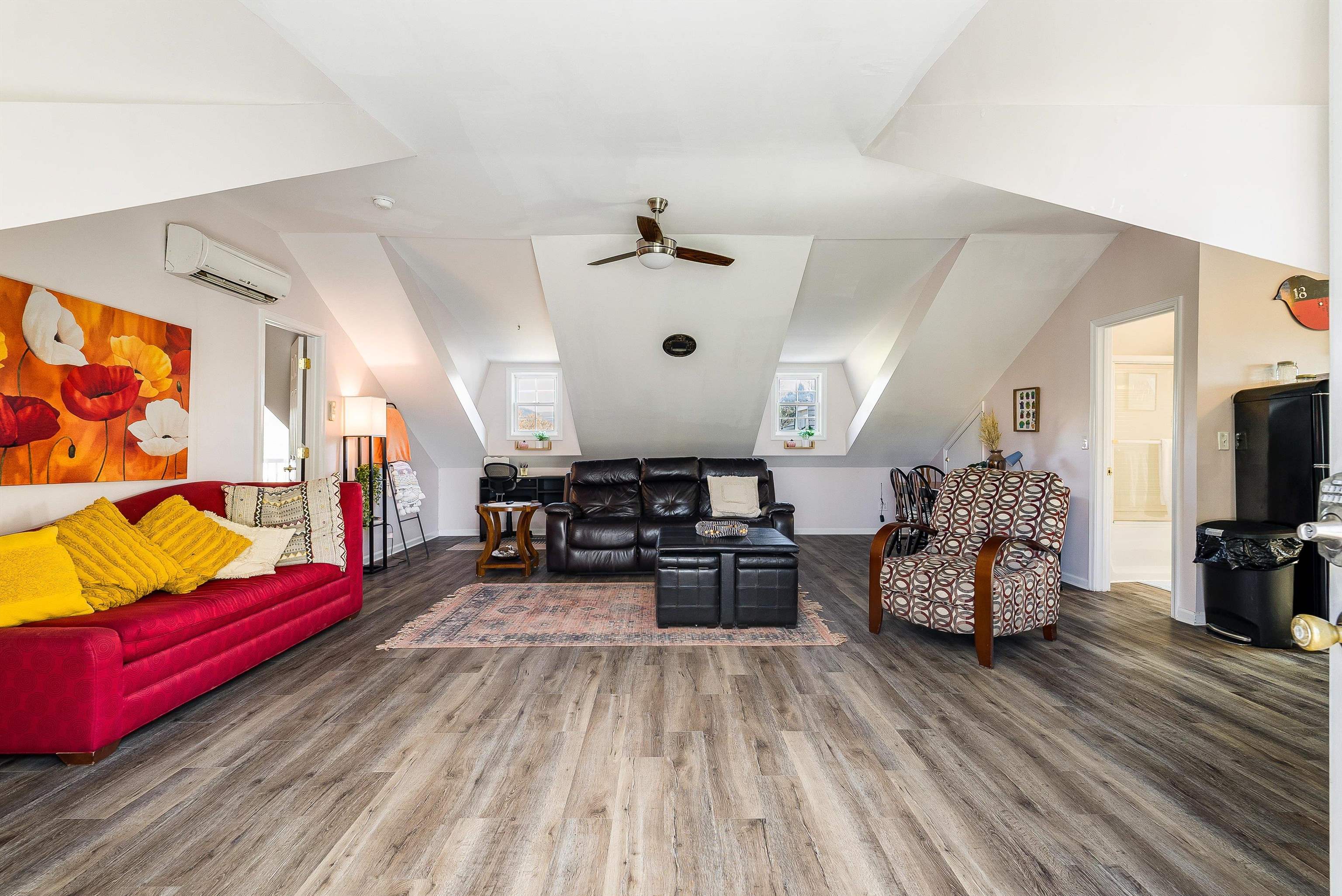 1335 COURTNEY LN, ELKTON, Virginia 22827, 6 Bedrooms Bedrooms, ,4 BathroomsBathrooms,Residential,1335 COURTNEY LN,675776 MLS # 675776