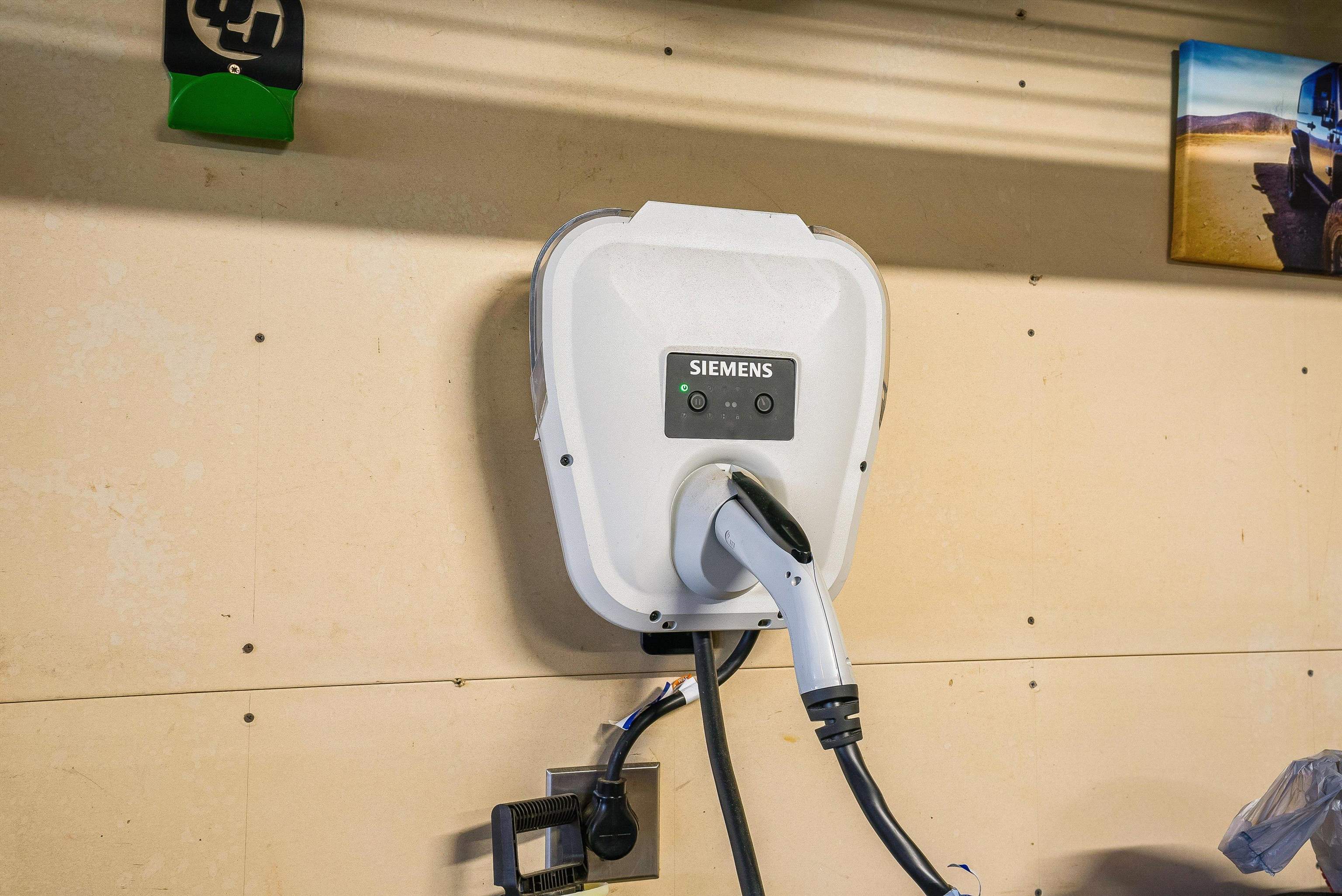 1335 COURTNEY LN, ELKTON, Virginia 22827, 6 Bedrooms Bedrooms, ,4 BathroomsBathrooms,Residential,1335 COURTNEY LN,675776 MLS # 675776