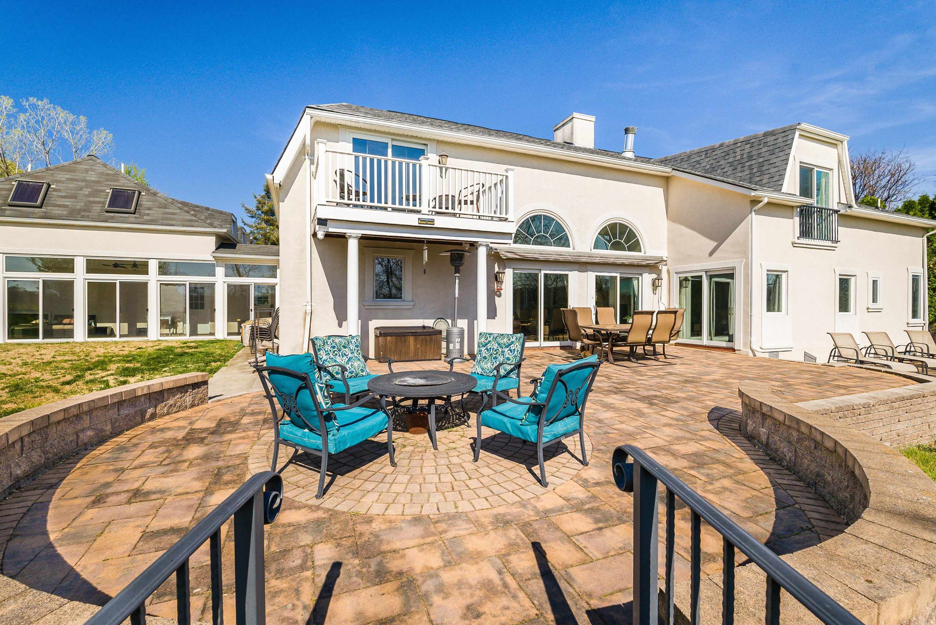 1335 COURTNEY LN, ELKTON, Virginia 22827, 6 Bedrooms Bedrooms, ,4 BathroomsBathrooms,Residential,1335 COURTNEY LN,675776 MLS # 675776