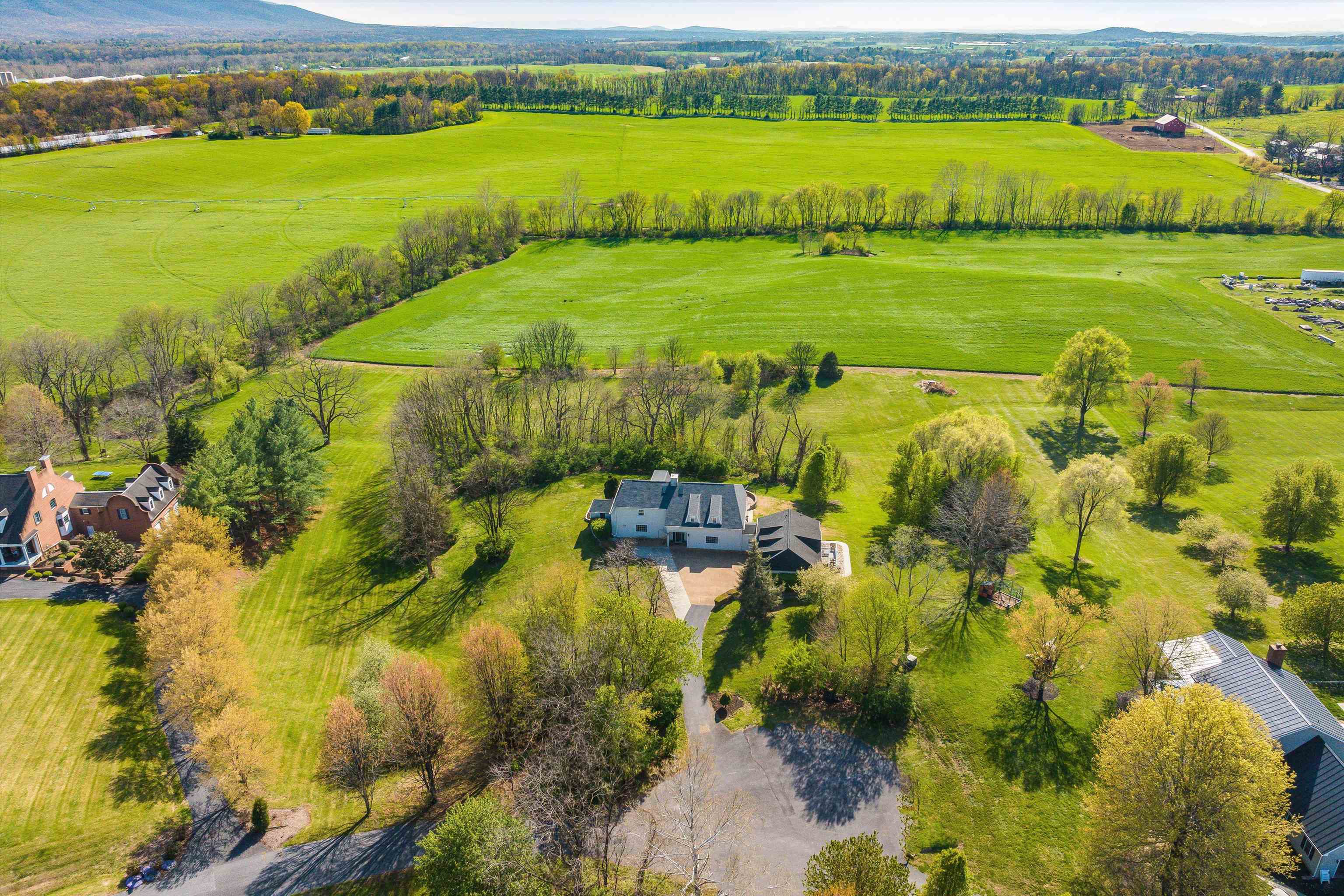 1335 COURTNEY LN, ELKTON, Virginia 22827, 6 Bedrooms Bedrooms, ,4 BathroomsBathrooms,Residential,1335 COURTNEY LN,675776 MLS # 675776