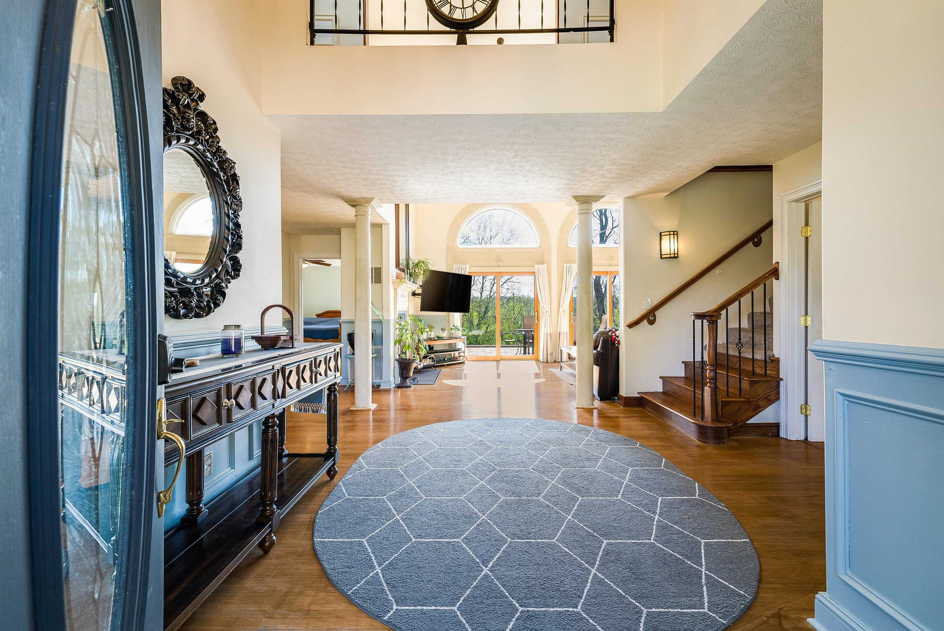 1335 COURTNEY LN, ELKTON, Virginia 22827, 6 Bedrooms Bedrooms, ,4 BathroomsBathrooms,Residential,1335 COURTNEY LN,675776 MLS # 675776