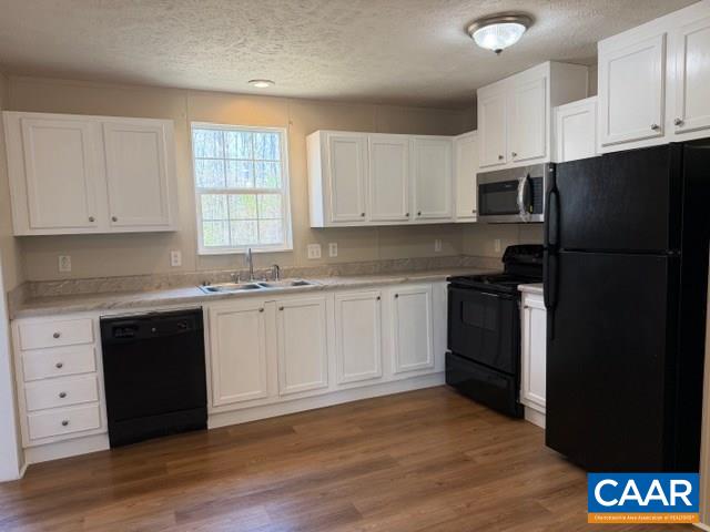 319 IVY RD, HOWARDSVILLE, Virginia 24562, 3 Bedrooms Bedrooms, ,2 BathroomsBathrooms,Residential,Beautiful Ranch - Style home with modern updates.,319 IVY RD,675777 MLS # 675777