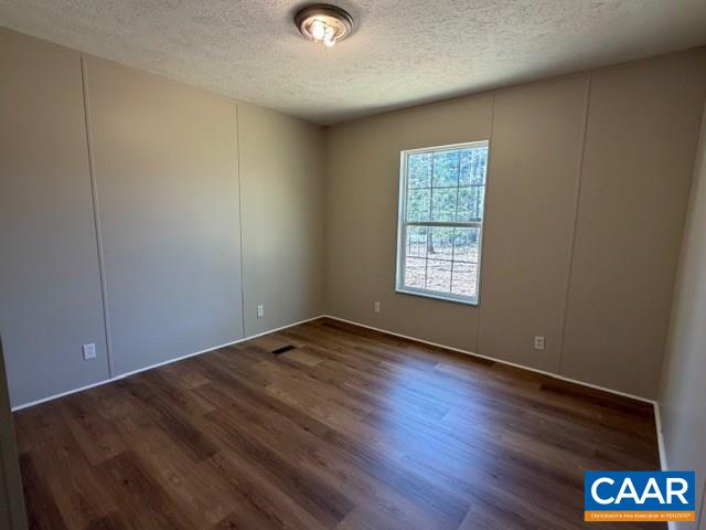 319 IVY RD, HOWARDSVILLE, Virginia 24562, 3 Bedrooms Bedrooms, ,2 BathroomsBathrooms,Residential,Beautiful Ranch - Style home with modern updates.,319 IVY RD,675777 MLS # 675777