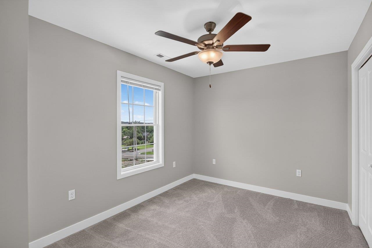 105 WILLOWSTONE CT, HARRISONBURG, Virginia 22801, 2 Bedrooms Bedrooms, ,2 BathroomsBathrooms,Residential,Pleasant Hill Townhomes,105 WILLOWSTONE CT,675778 MLS # 675778
