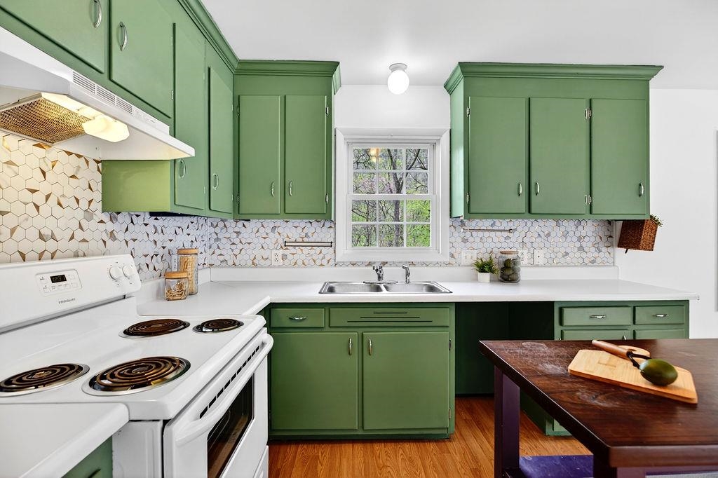 298 HUNDLEY DISTILLERY RD, CHURCHVILLE, Virginia 24421, 3 Bedrooms Bedrooms, ,2 BathroomsBathrooms,Residential,298 HUNDLEY DISTILLERY RD,675780 MLS # 675780