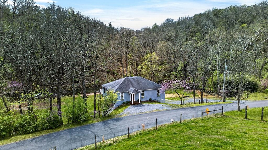 298 HUNDLEY DISTILLERY RD, CHURCHVILLE, Virginia 24421, 3 Bedrooms Bedrooms, ,2 BathroomsBathrooms,Residential,298 HUNDLEY DISTILLERY RD,675780 MLS # 675780