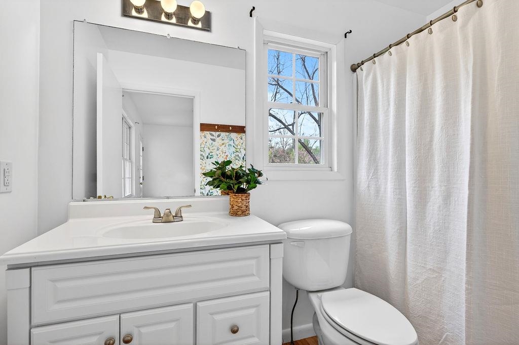 298 HUNDLEY DISTILLERY RD, CHURCHVILLE, Virginia 24421, 3 Bedrooms Bedrooms, ,2 BathroomsBathrooms,Residential,298 HUNDLEY DISTILLERY RD,675780 MLS # 675780