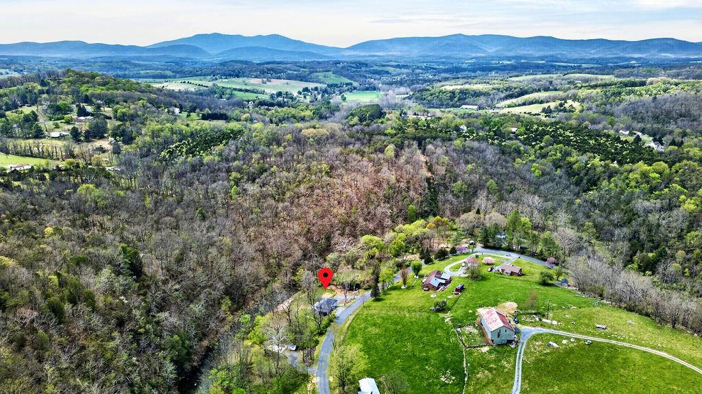 298 HUNDLEY DISTILLERY RD, CHURCHVILLE, Virginia 24421, 3 Bedrooms Bedrooms, ,2 BathroomsBathrooms,Residential,298 HUNDLEY DISTILLERY RD,675780 MLS # 675780