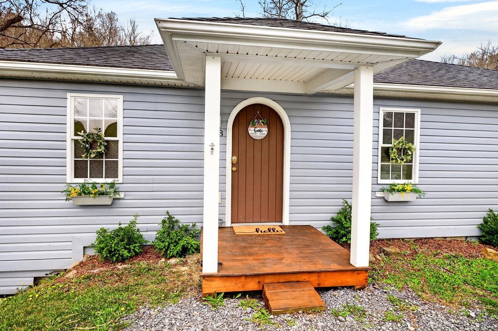 298 HUNDLEY DISTILLERY RD, CHURCHVILLE, Virginia 24421, 3 Bedrooms Bedrooms, ,2 BathroomsBathrooms,Residential,298 HUNDLEY DISTILLERY RD,675780 MLS # 675780