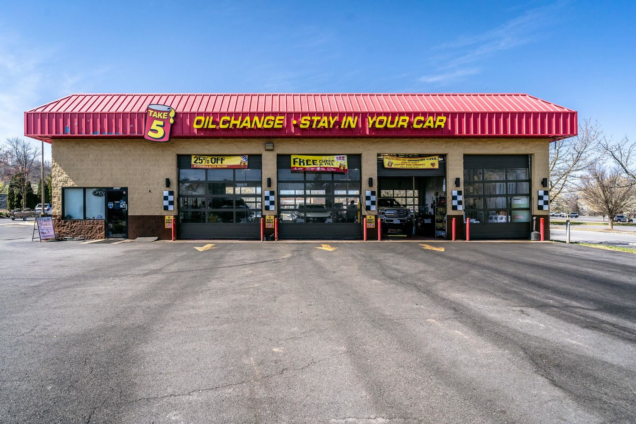 2075 E MARKET ST, HARRISONBURG, Virginia 22801, ,Commercial,2075 E MARKET ST,675788 MLS # 675788