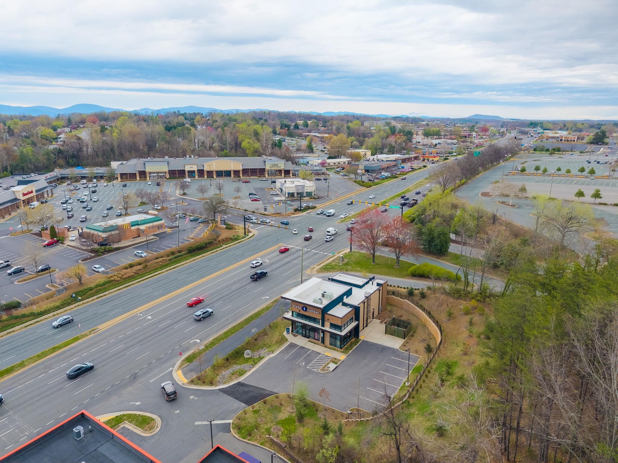 1431 SEMINOLE TRL, CHARLOTTESVILLE, Virginia 22901, ,Commercial,1431 SEMINOLE TRL,675792 MLS # 675792