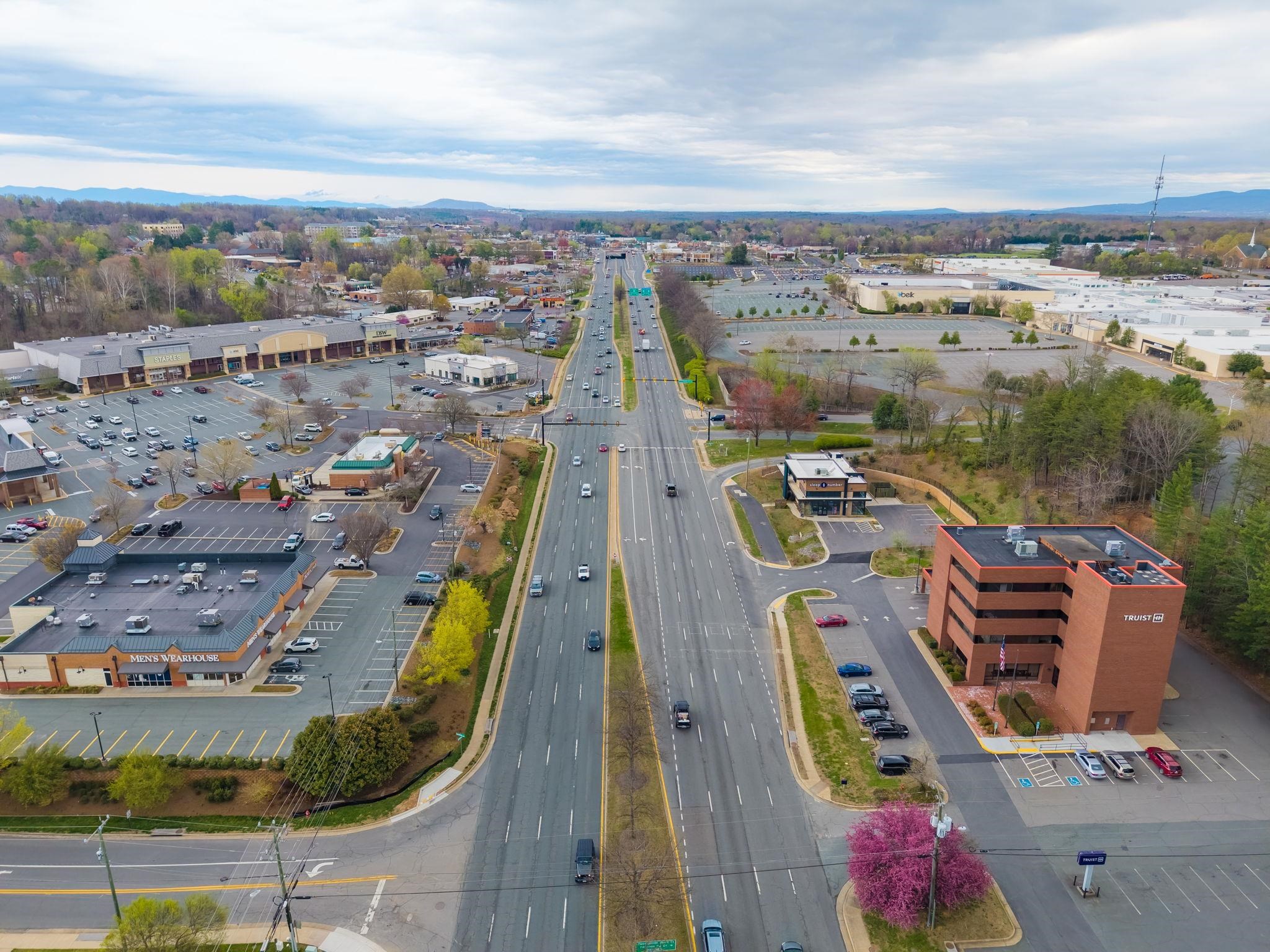 1431 SEMINOLE TRL, CHARLOTTESVILLE, Virginia 22901, ,Commercial,1431 SEMINOLE TRL,675792 MLS # 675792